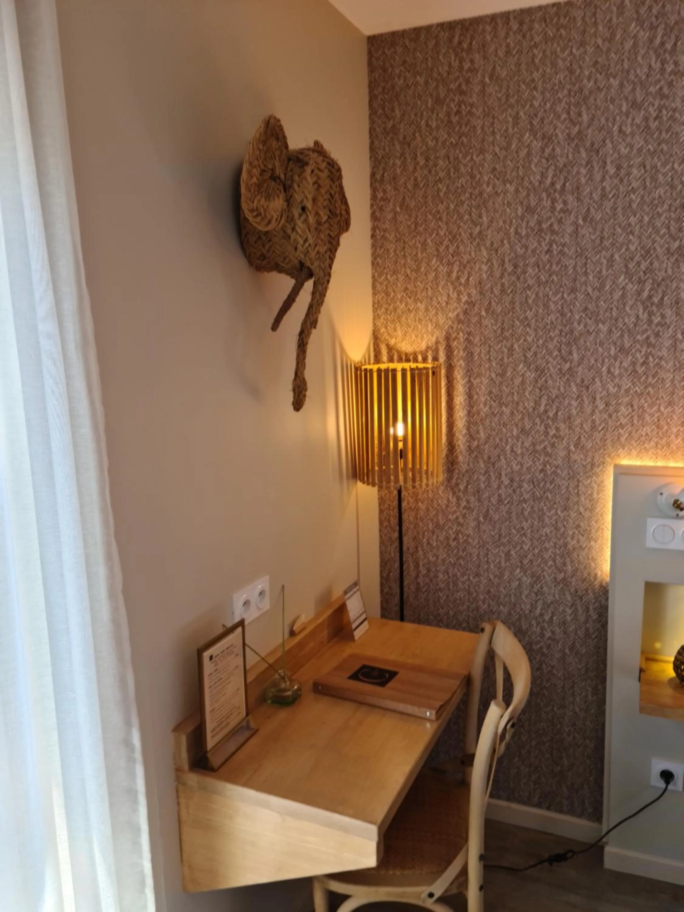 Seating area in Hôtel Le C - Boutique Hôtel