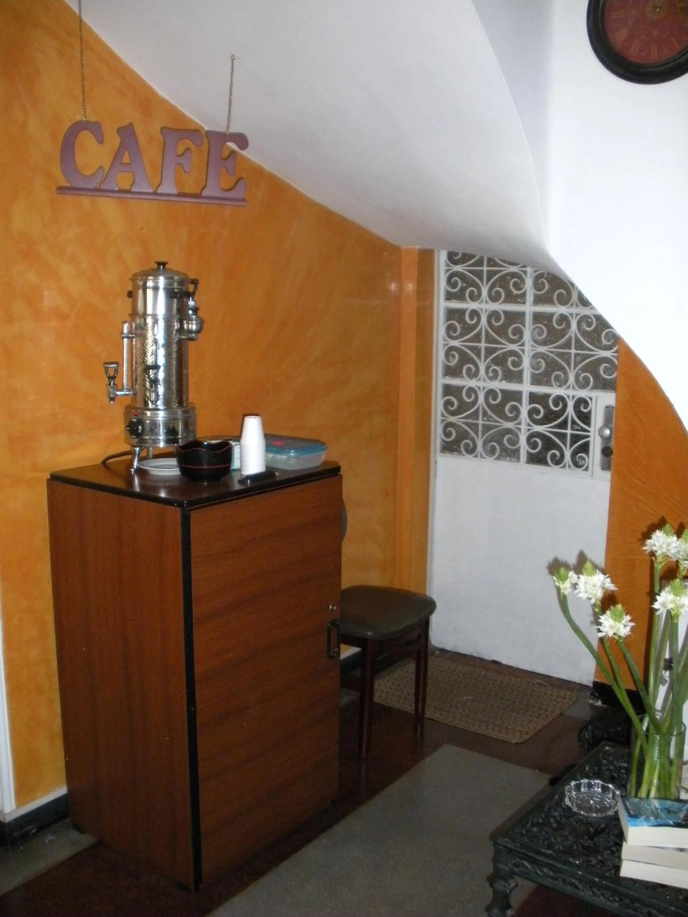 Coffee/tea facilities in Hotel Casa Paulina