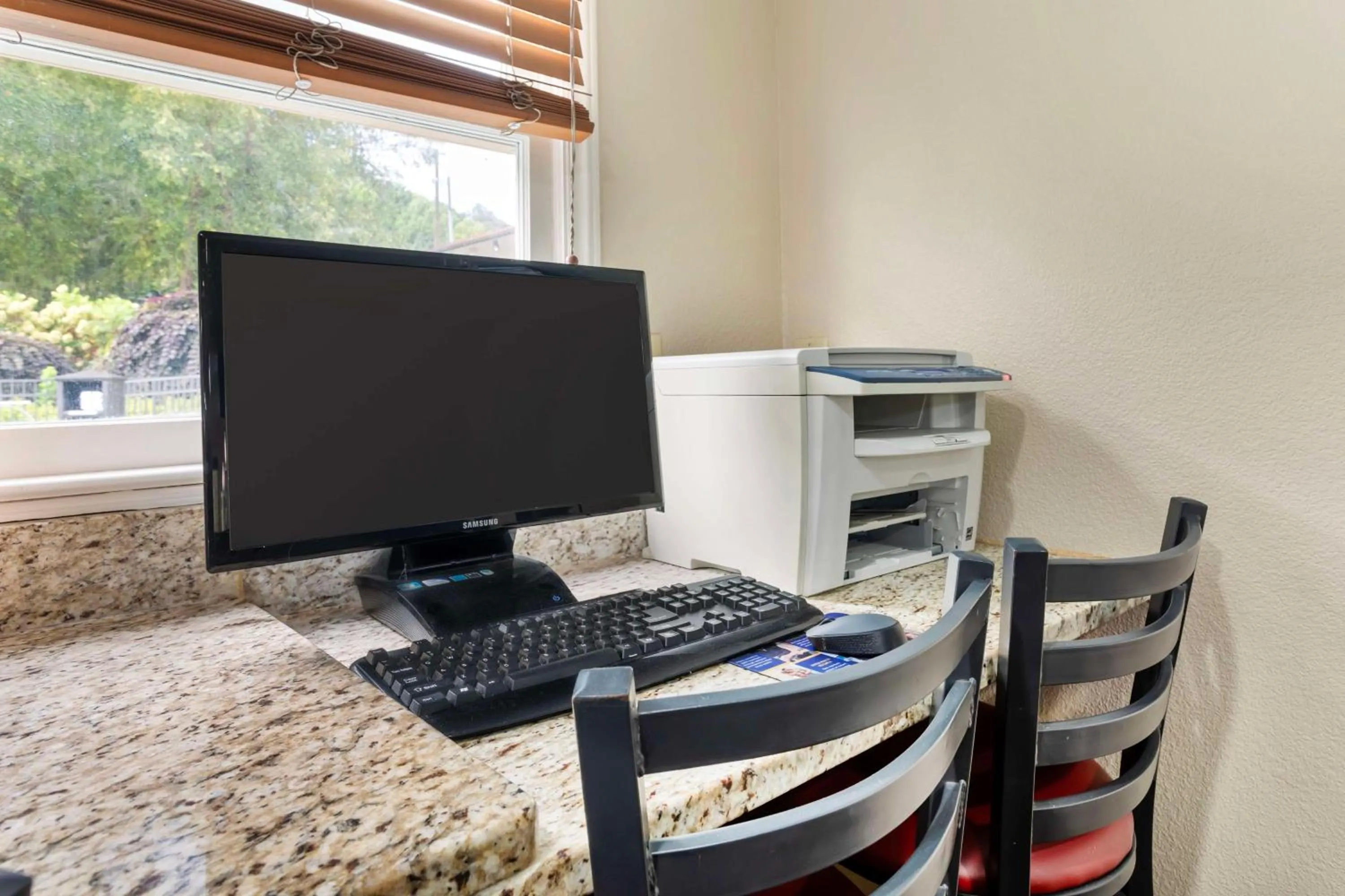 Business facilities in Best Western Mountainbrook Inn Maggie Valley