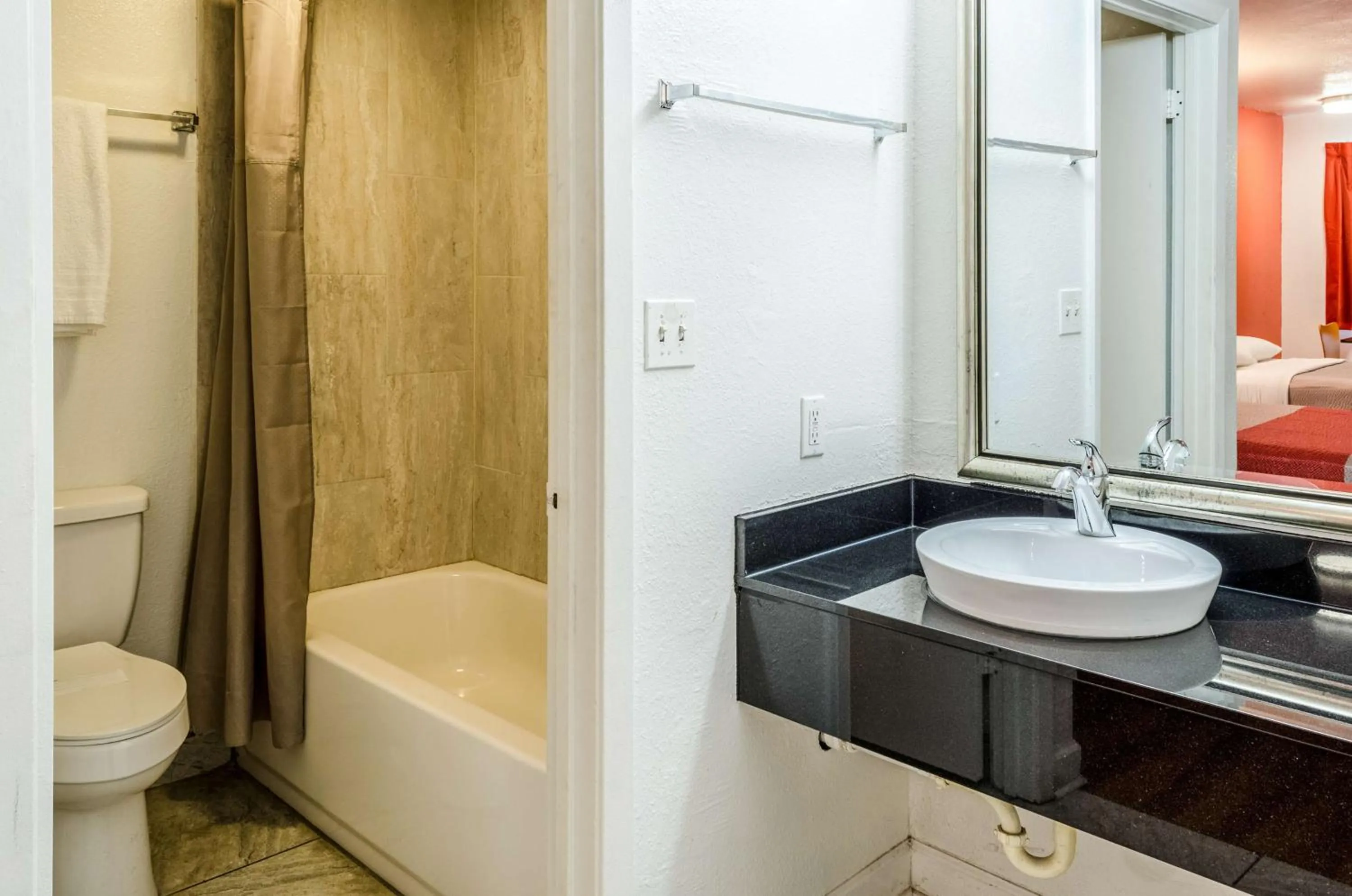 Bathroom in Motel 6-Saraland, AL