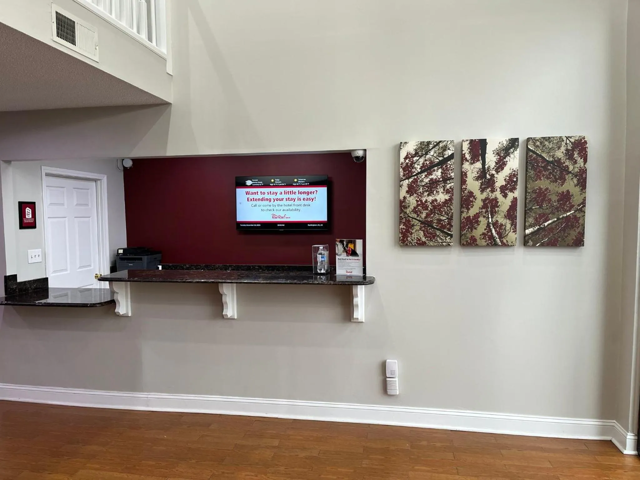 Lobby or reception in Red Roof Inn Rockingham