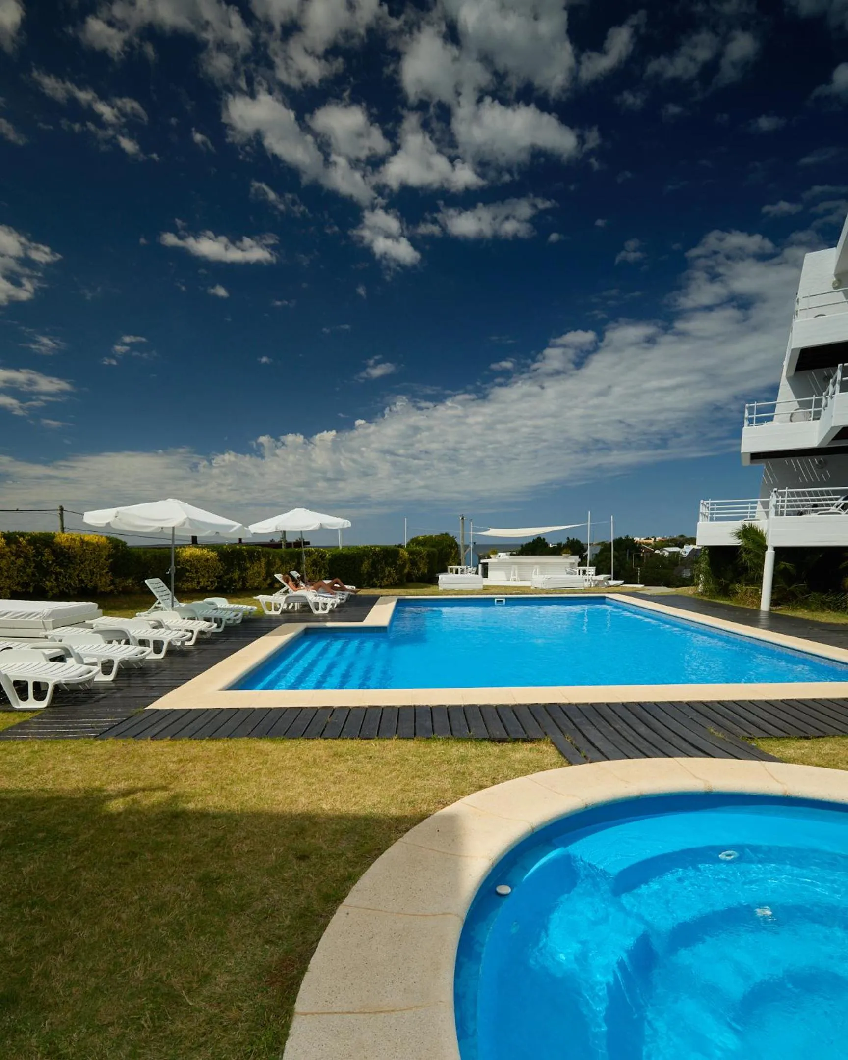 Day in Hotel Las Olas Resort