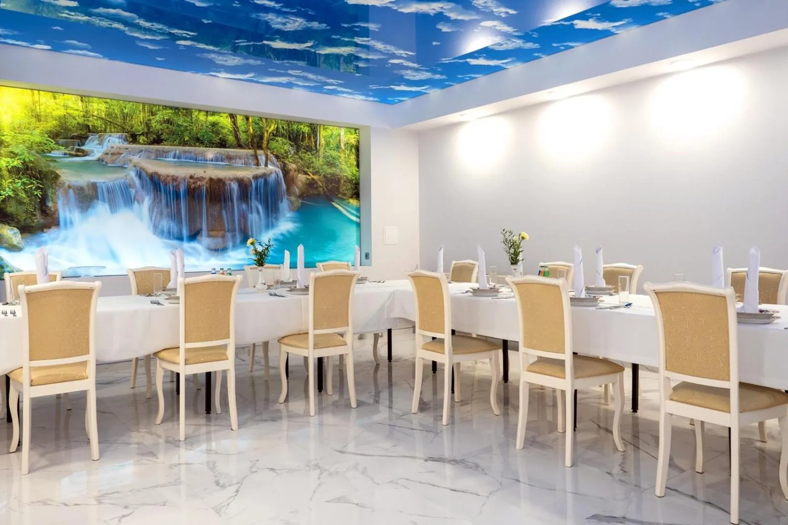 Banquet/Function facilities in Perla