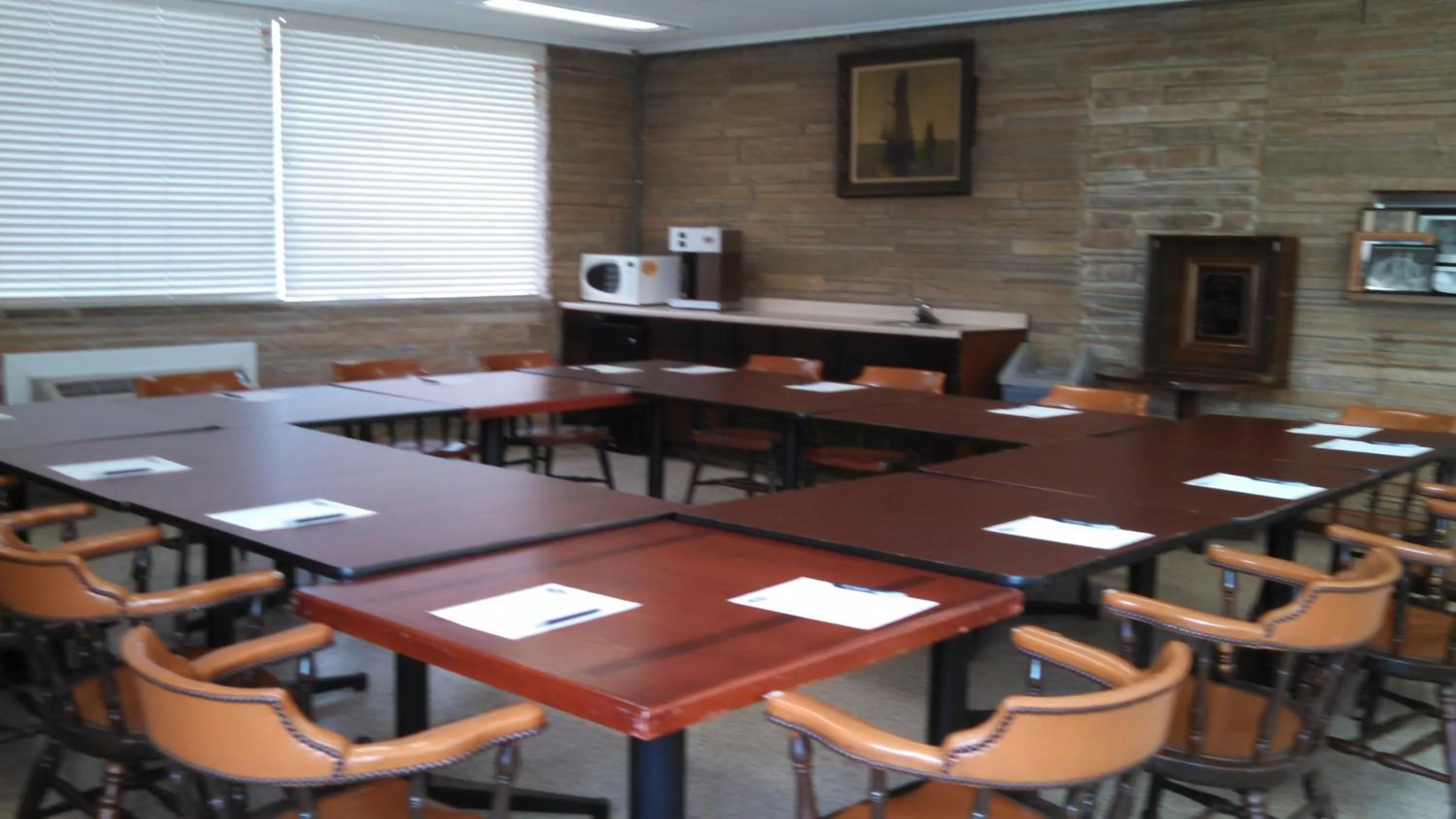 Business facilities in Mount Vernon Inn