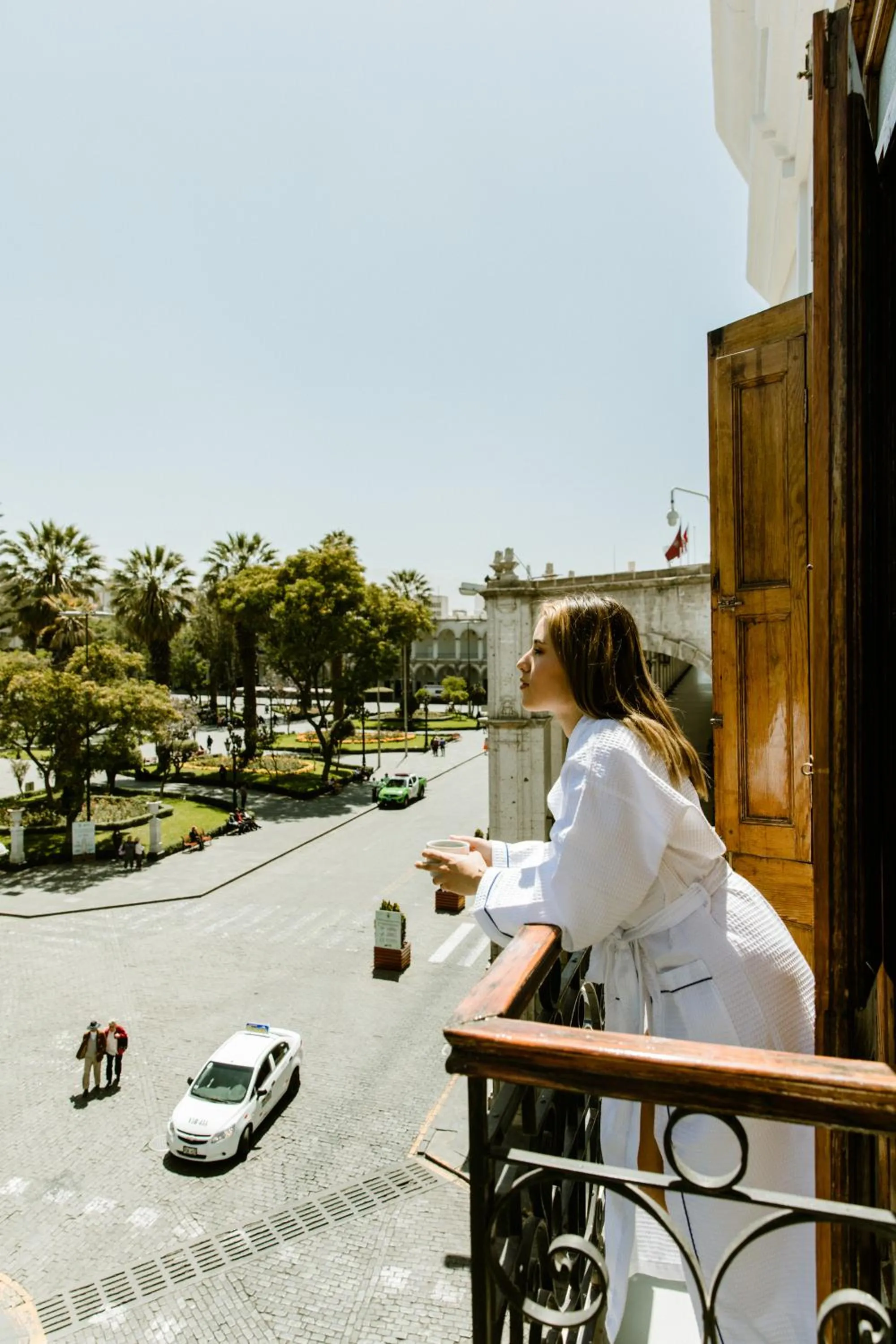 Suite with Balcony in Plaza Central