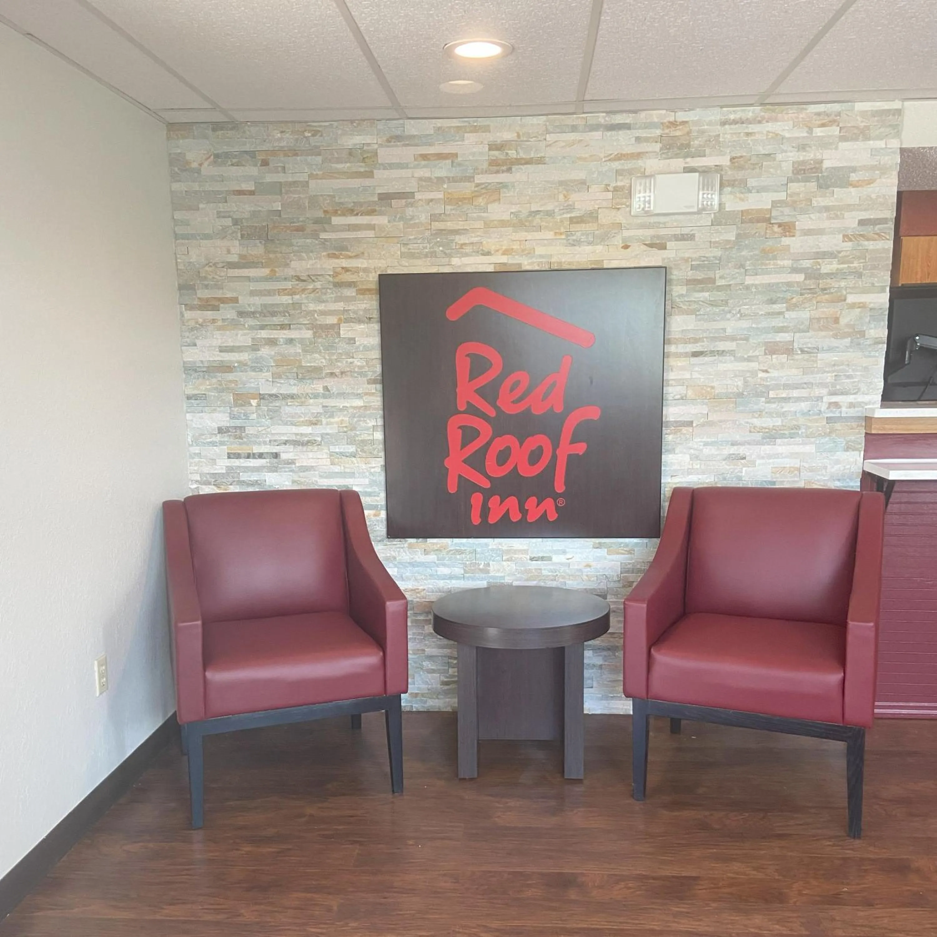 Lobby or reception in Red Roof Inn Queensbury