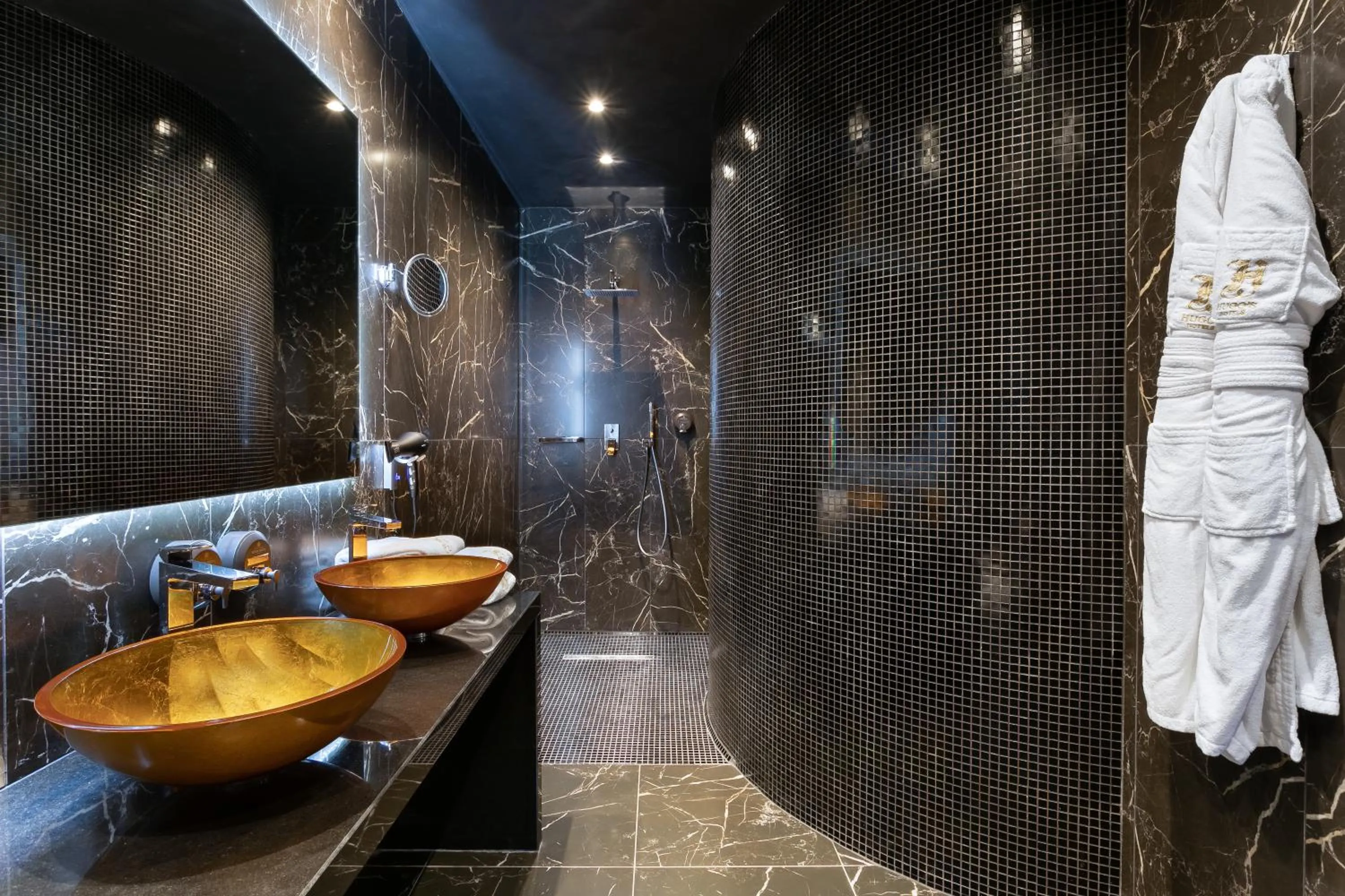 Bathroom in H Hotel & SPA - Adults Only