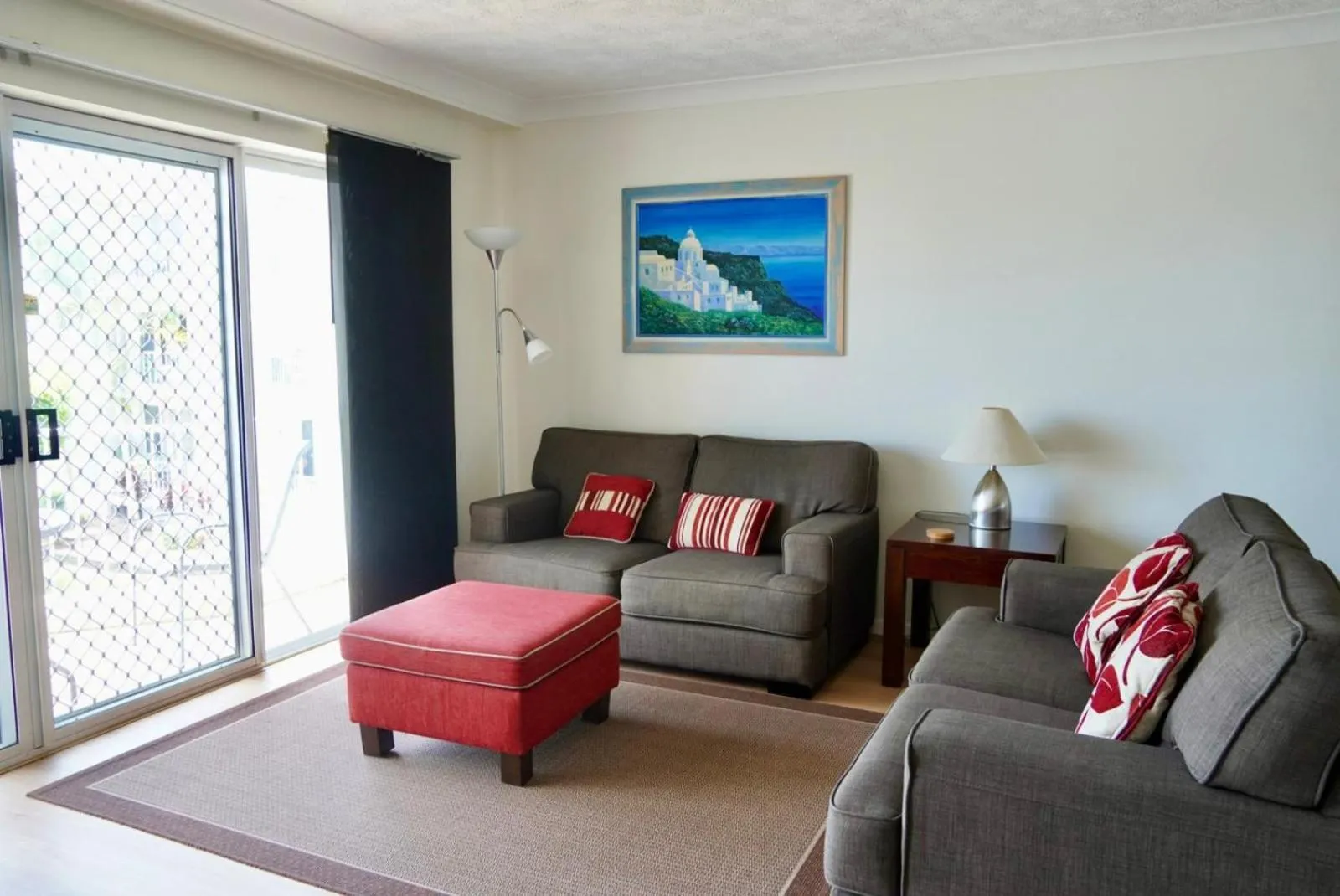 Pelican Cove Waterfront Apartment