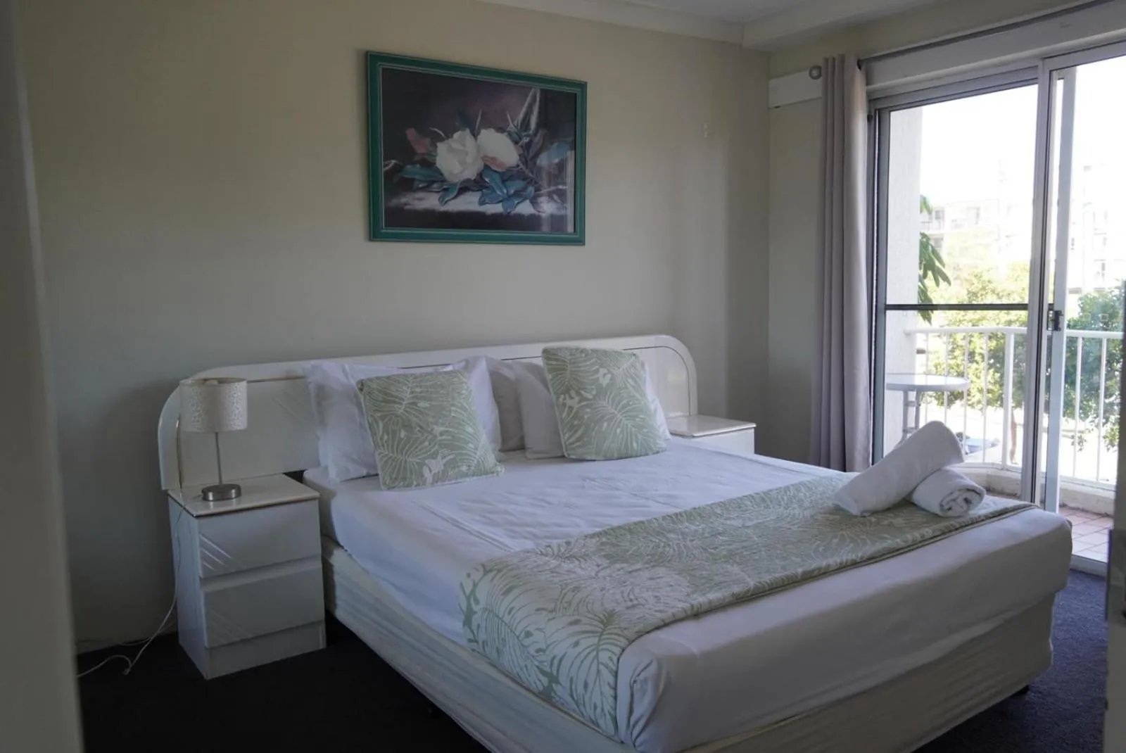 Bed in Pelican Cove Waterfront Apartment
