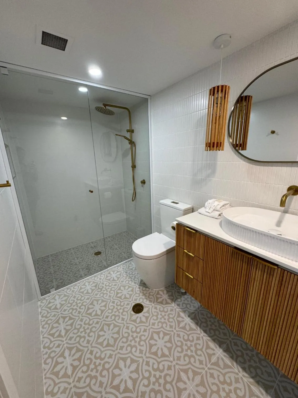 Shower in Pelican Cove Waterfront Apartment