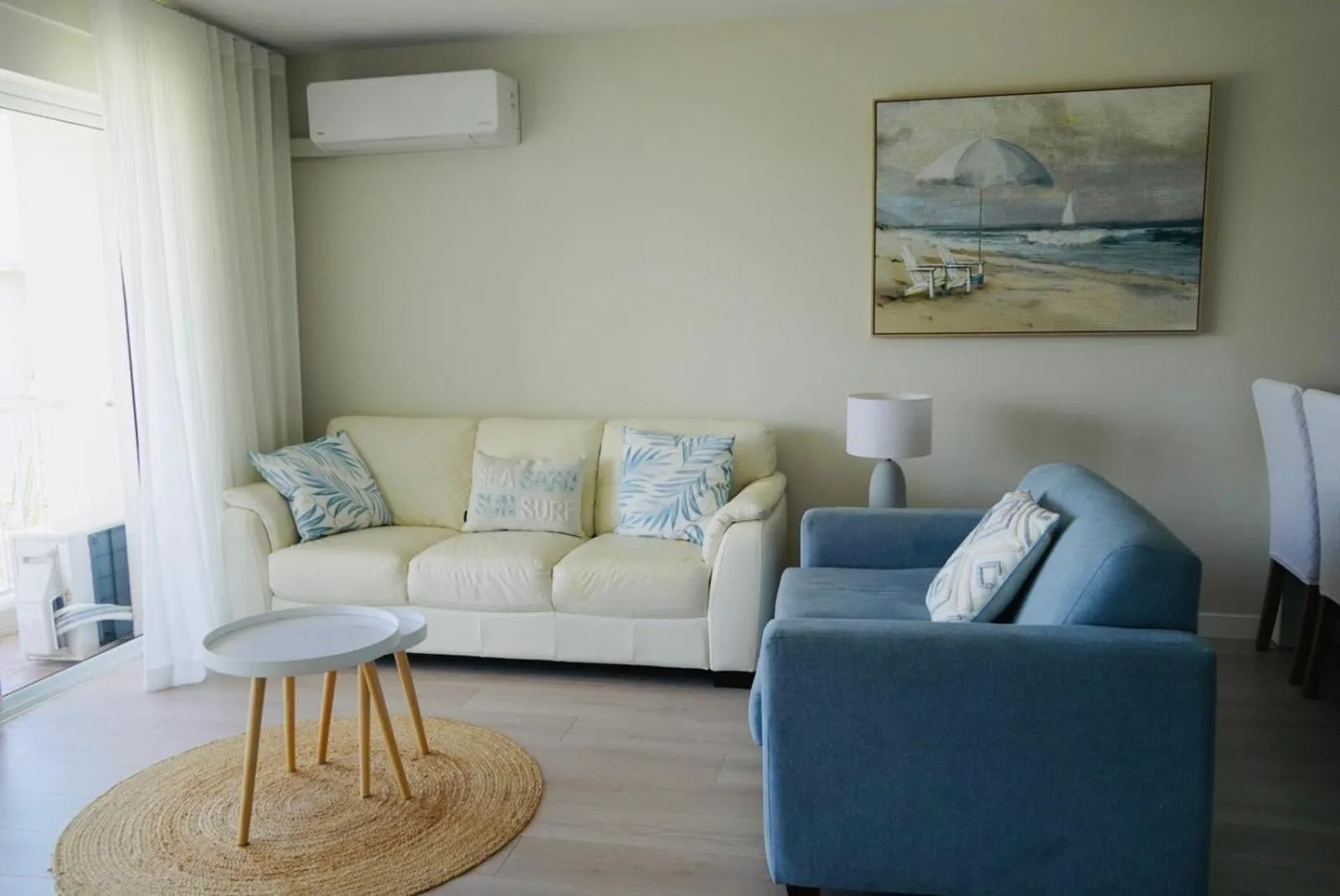 Pelican Cove Waterfront Apartment