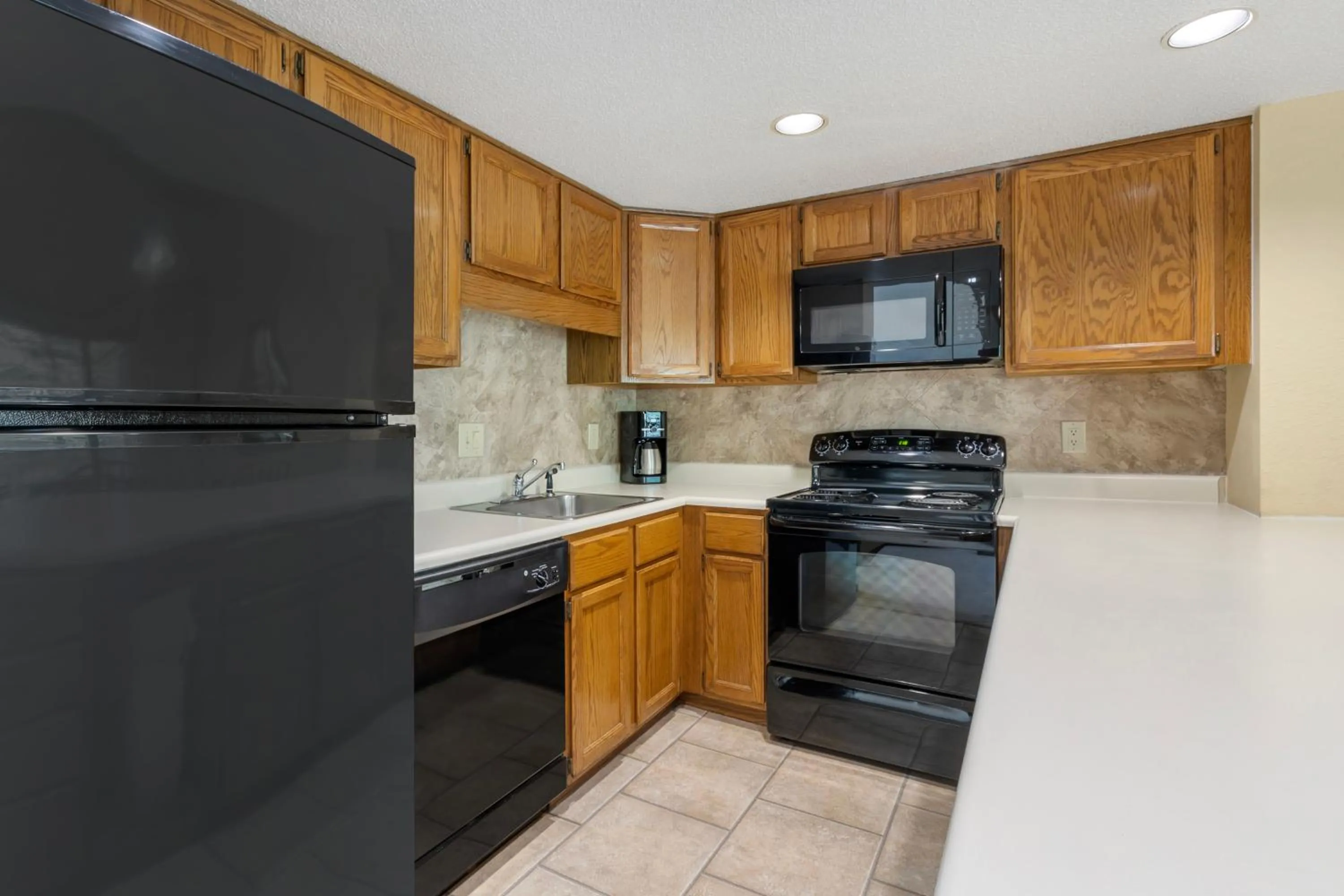 Kitchen or kitchenette in Fairway Forest