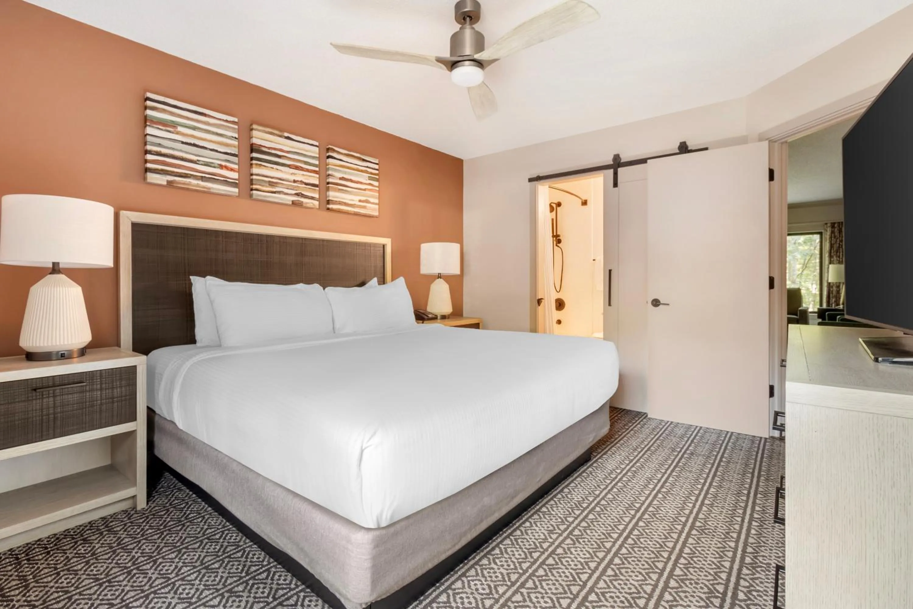 Bed in Fairway Forest