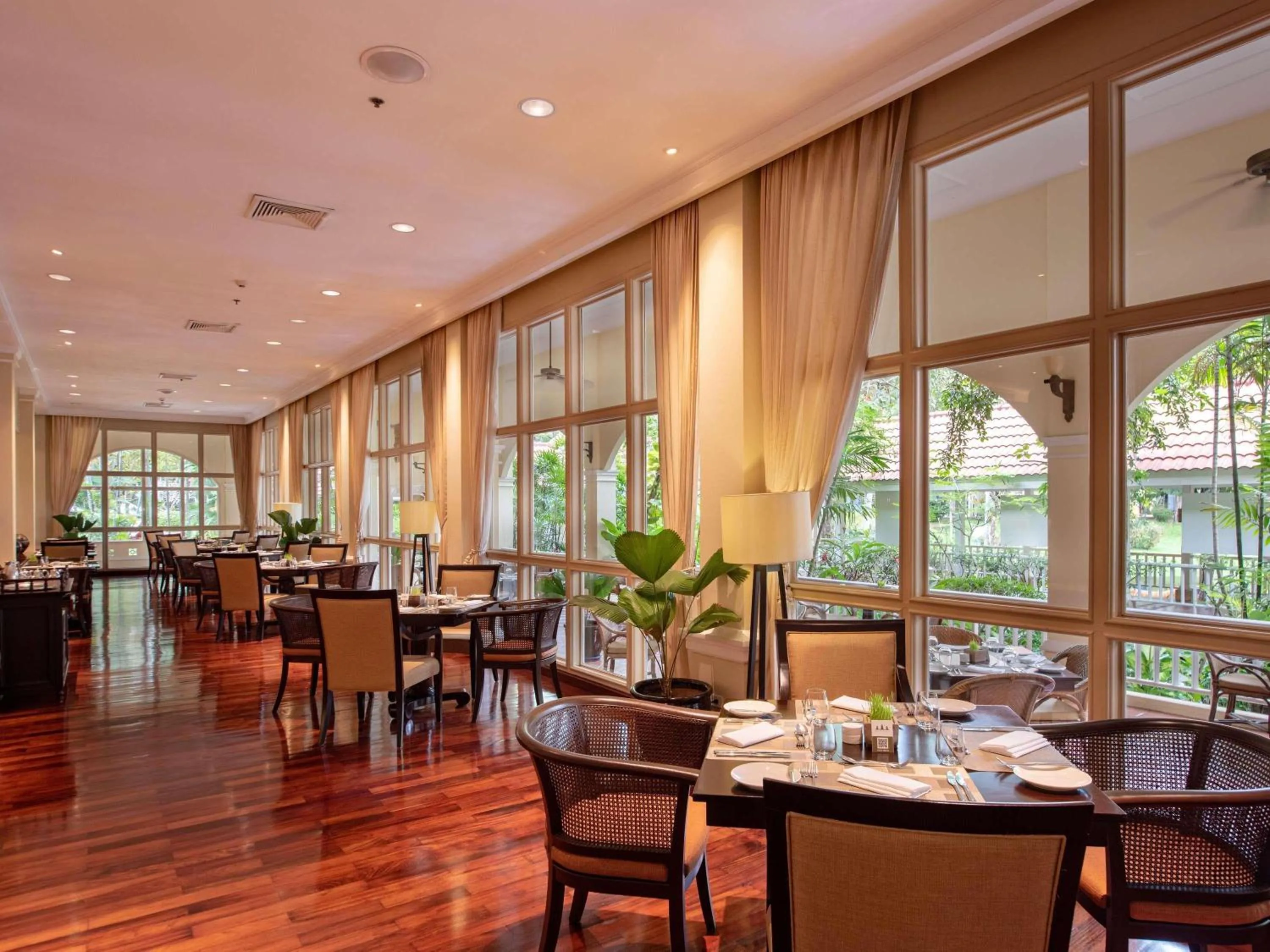 Restaurant/places to eat in Sofitel Angkor Phokeethra Golf & Spa Resort