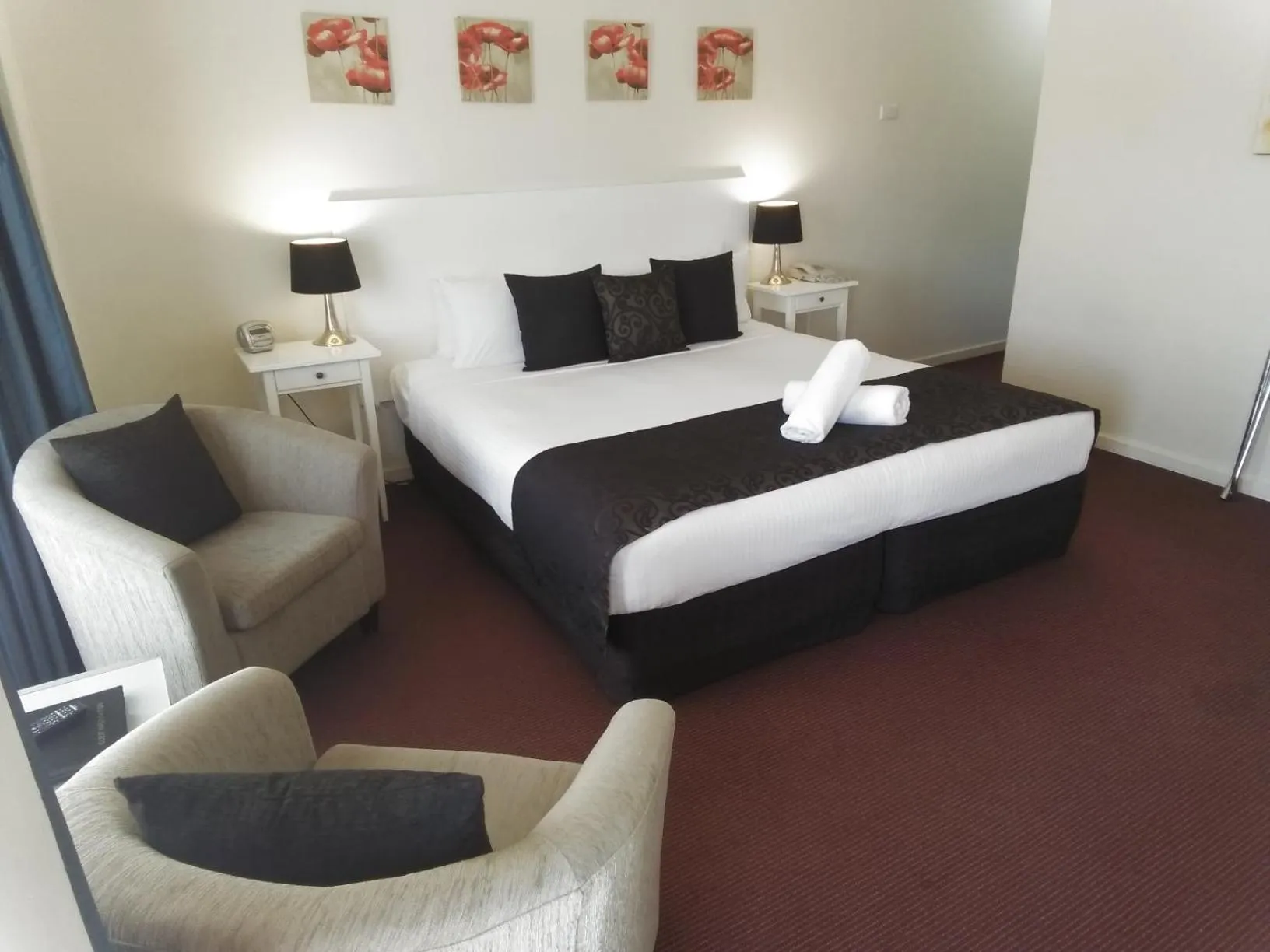 Bed in Clare Valley Motel