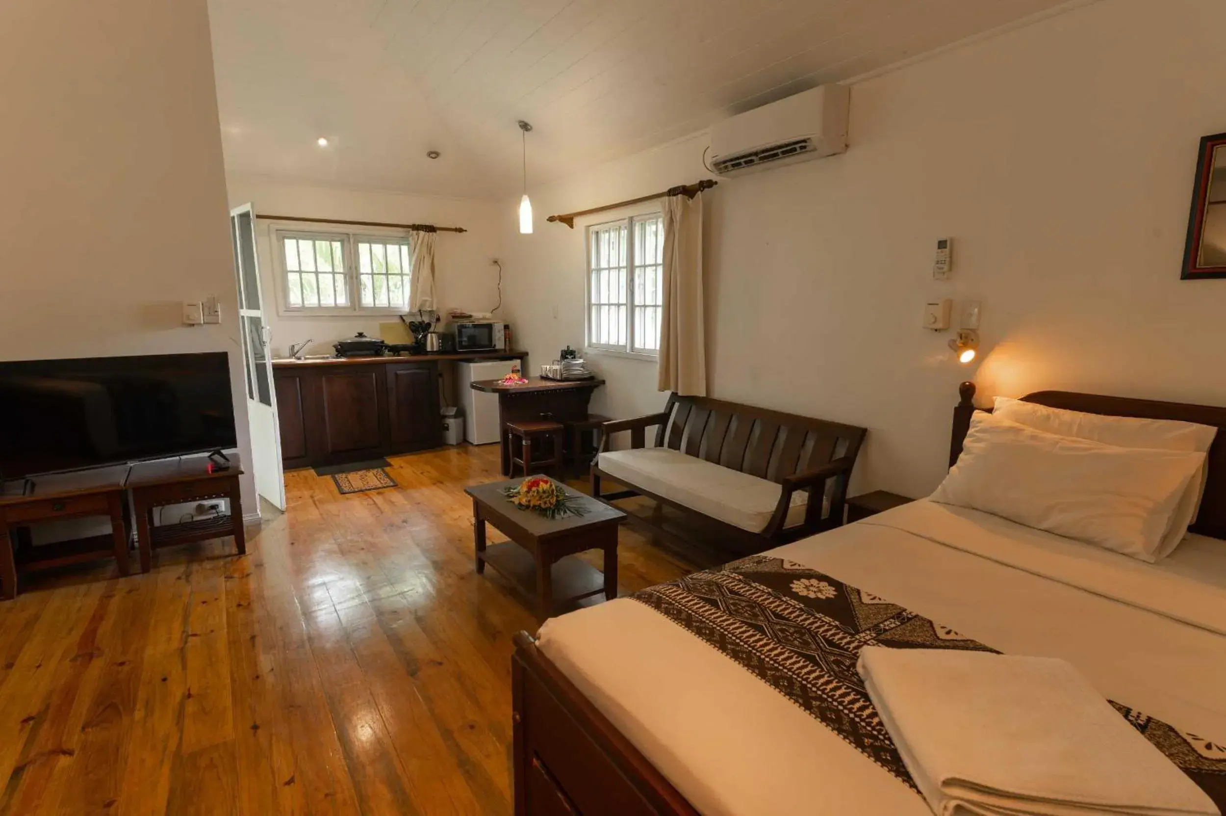 Superior Queen Room in Five Princes Hotel Superior Queen Room in Five Princes Hotel