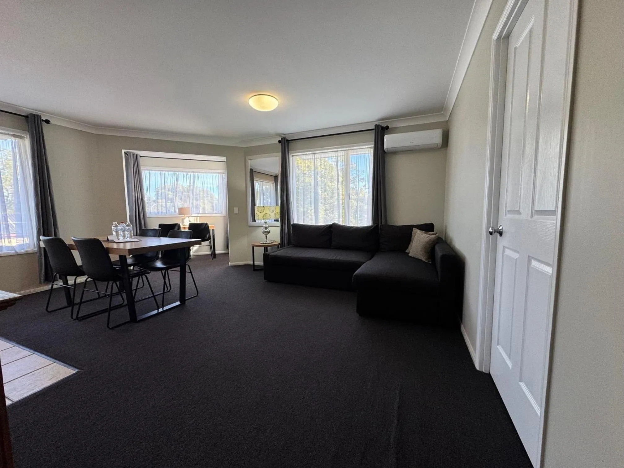 Living room in Ambassador On Ruthven