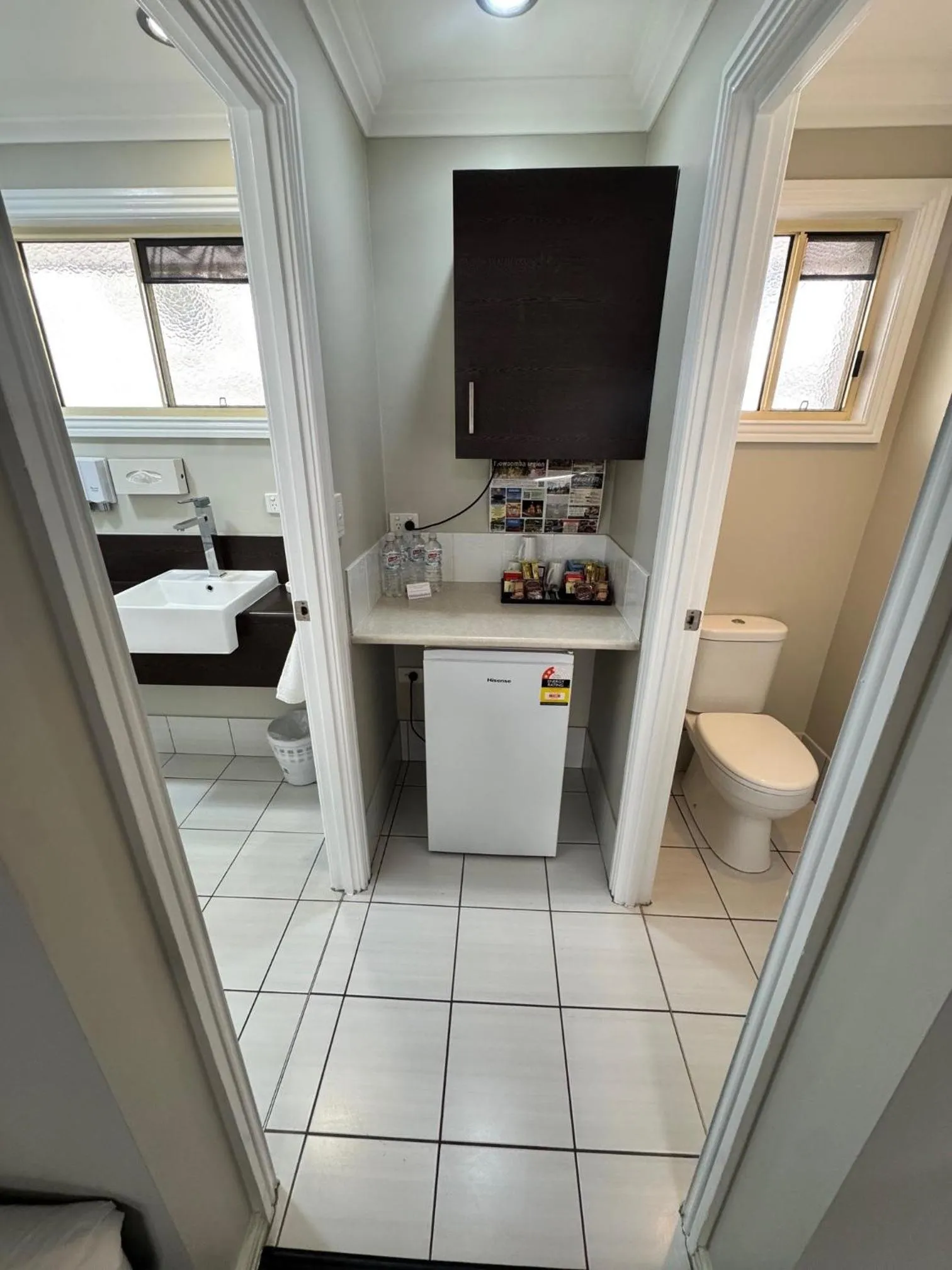 Kitchen or kitchenette in Ambassador On Ruthven