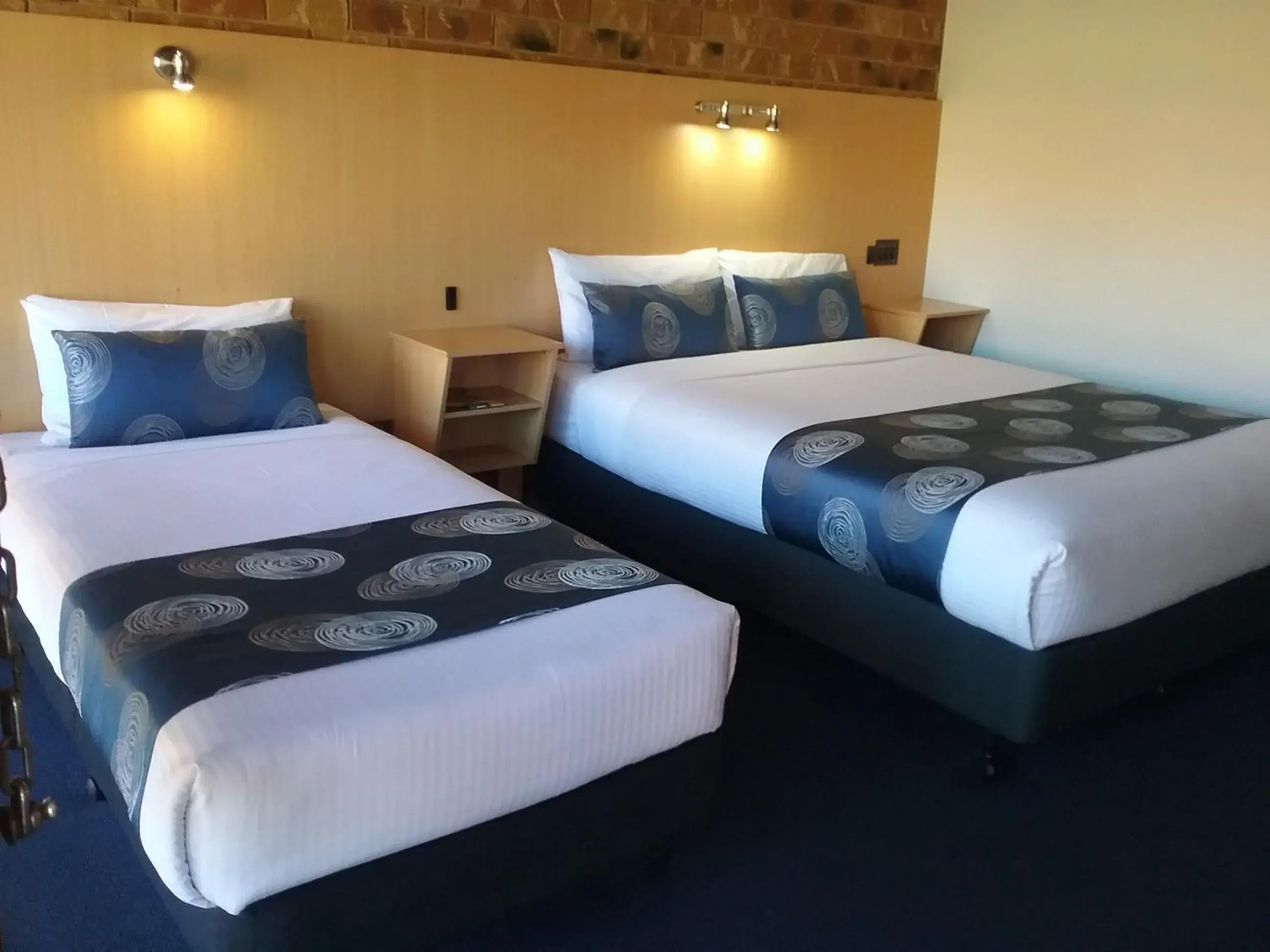 Twin Room in Werribee Park Motor Inn Twin Room in Werribee Park Motor Inn