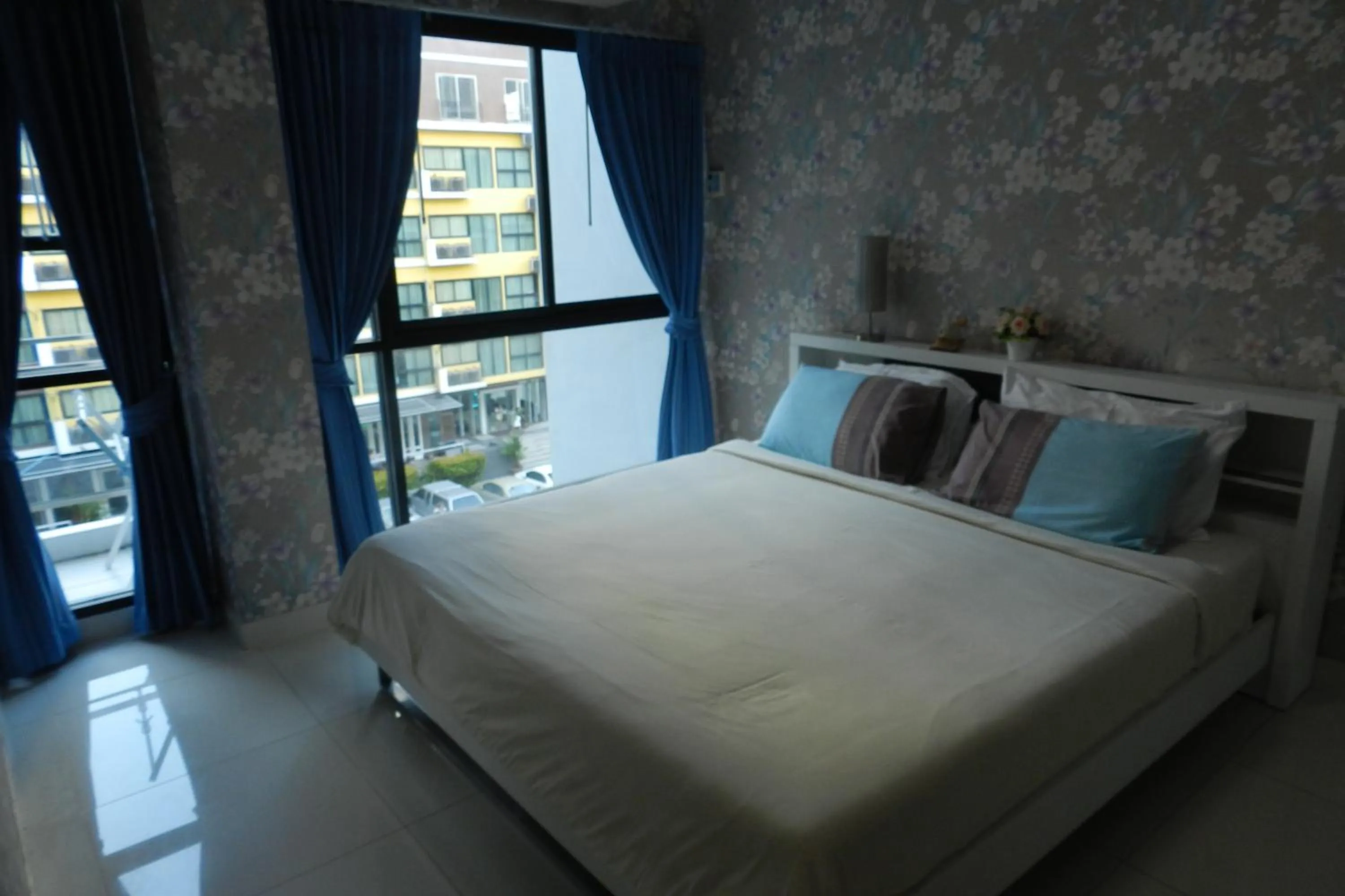 Bed in NEOcondo @ PATTAYA