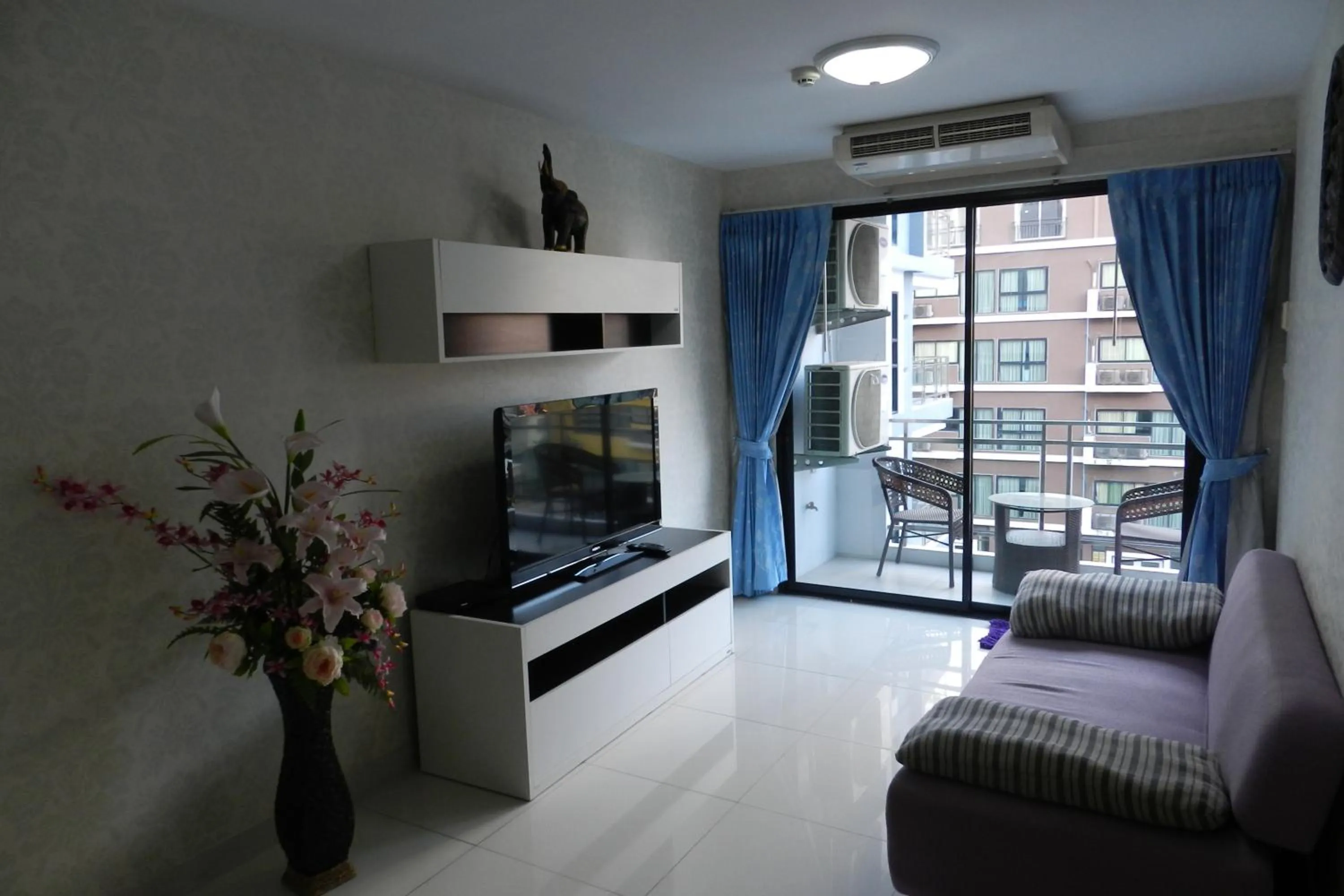Photo of the whole room in NEOcondo @ PATTAYA