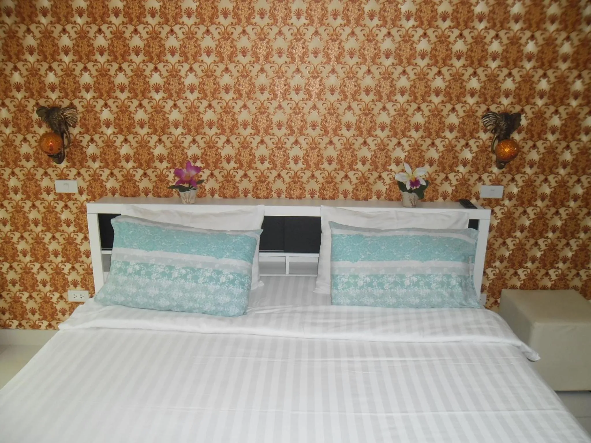 Bed in NEOcondo @ PATTAYA