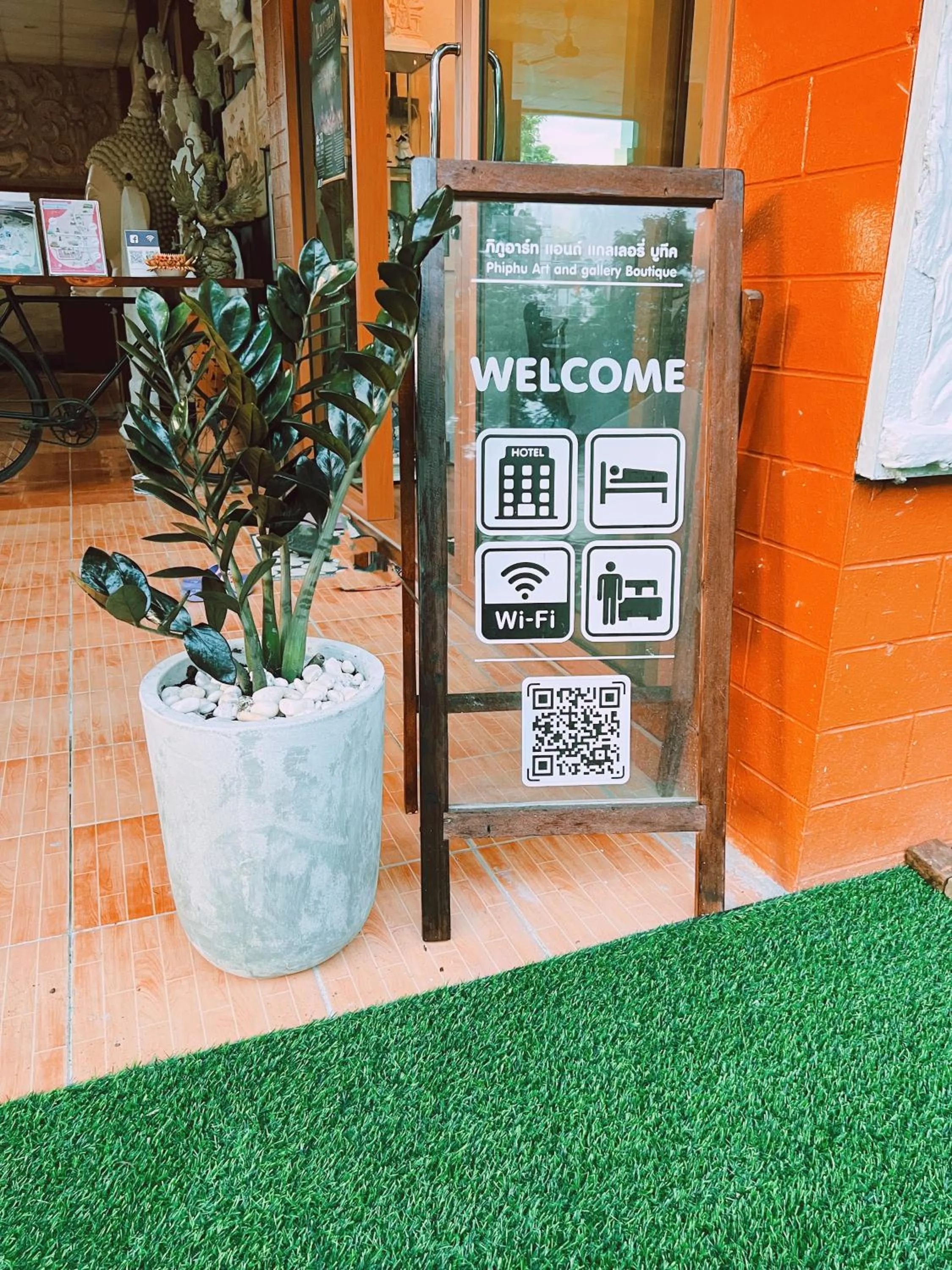 Phiphu Art and Gallery Boutique Sukhothai