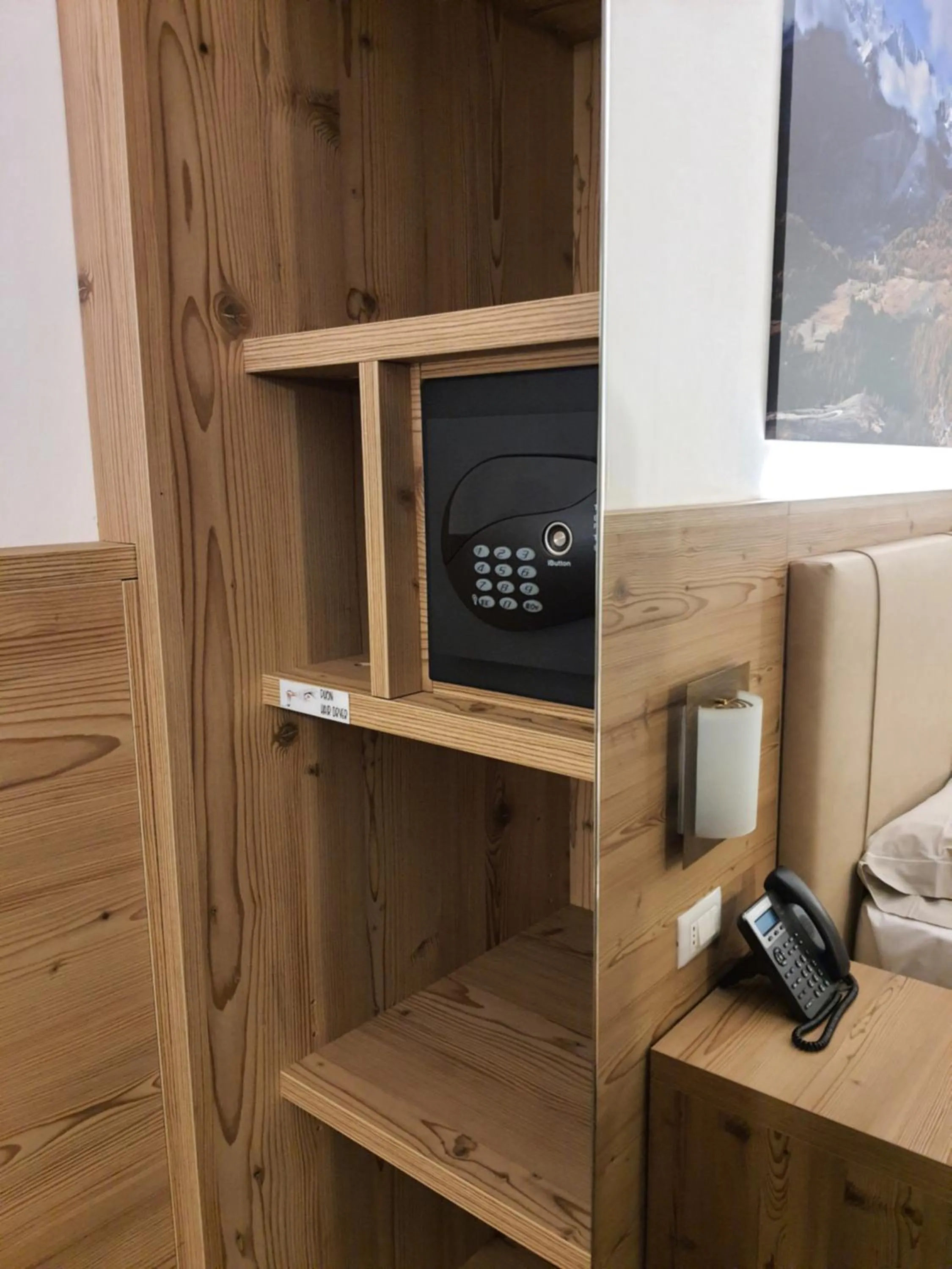 TV and multimedia in TOURING HOTEL & SPA