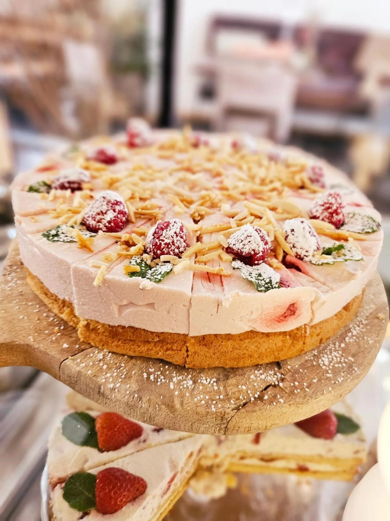 Restaurant/places to eat in Boutique Hotel Marielle