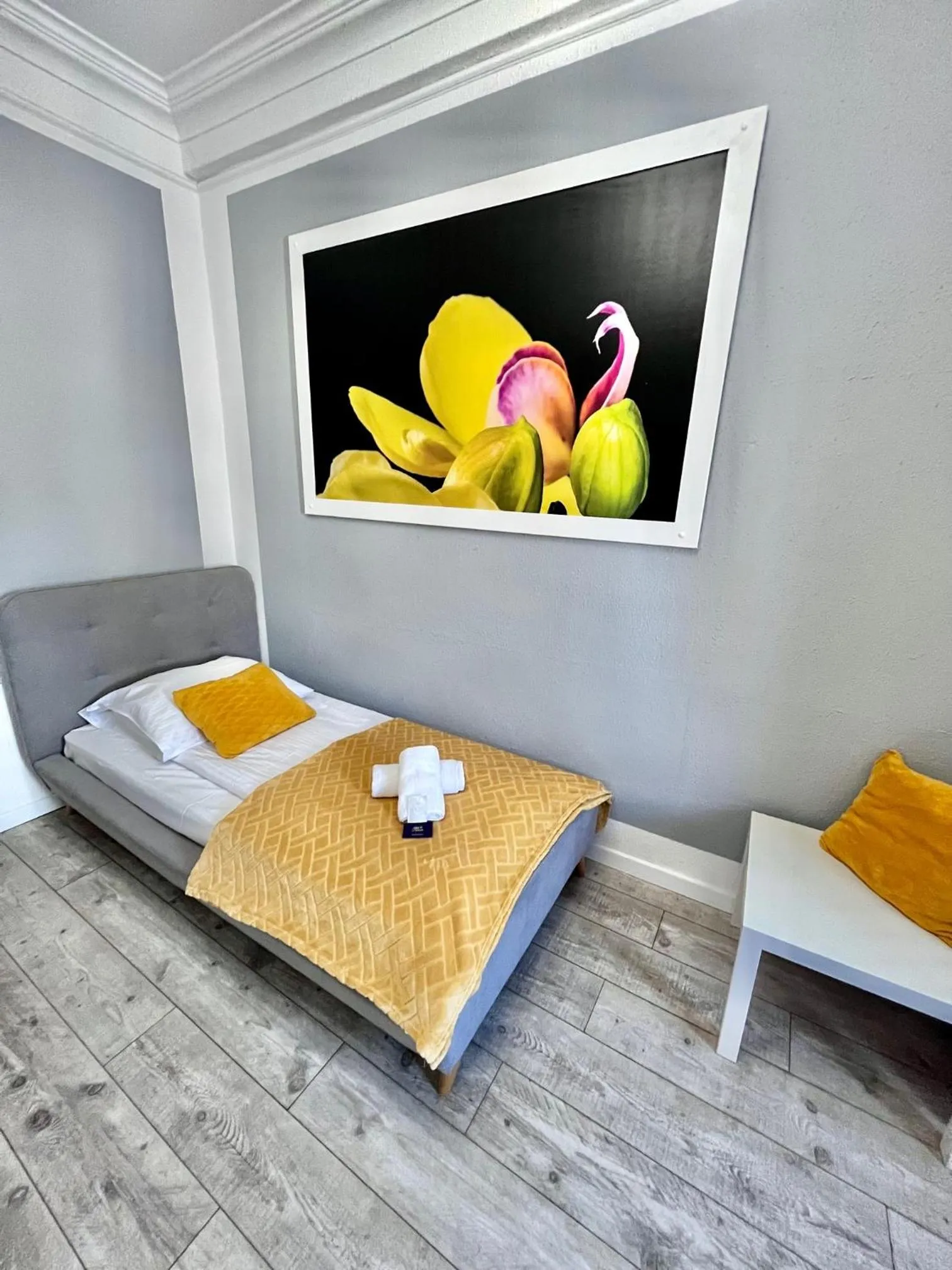 Photo of the whole room, Bed in Great Polonia Świdnica City Center