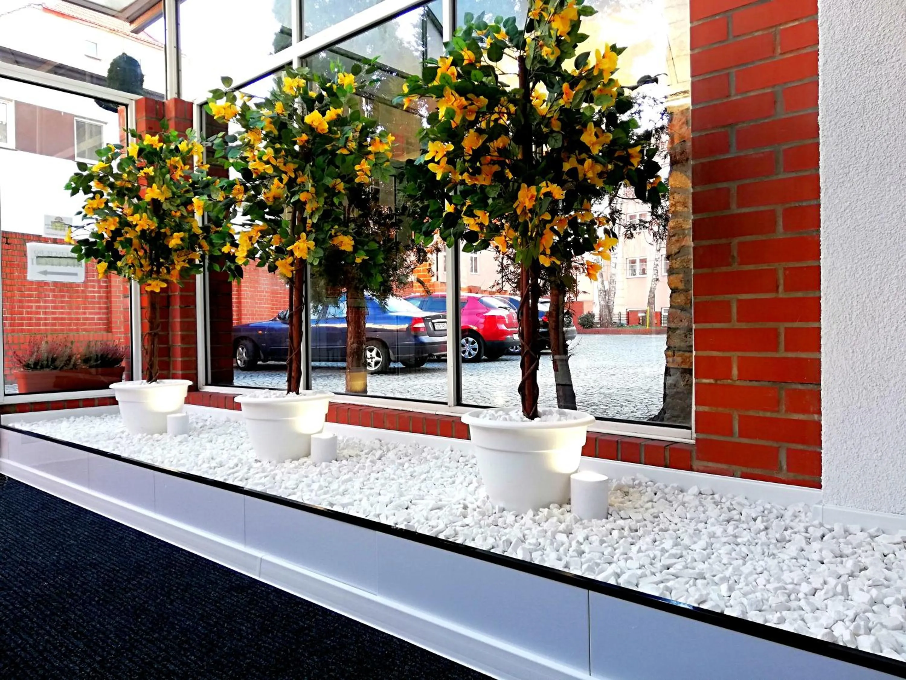 Facade/entrance in Great Polonia Świdnica City Center