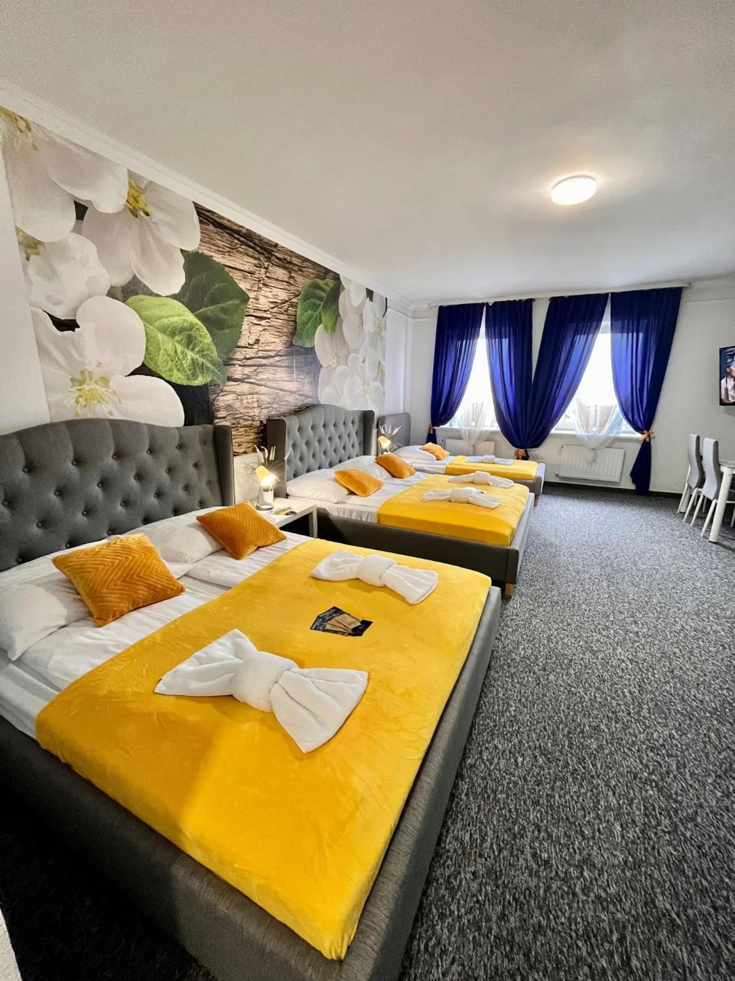 Photo of the whole room, Bed in Great Polonia Świdnica City Center