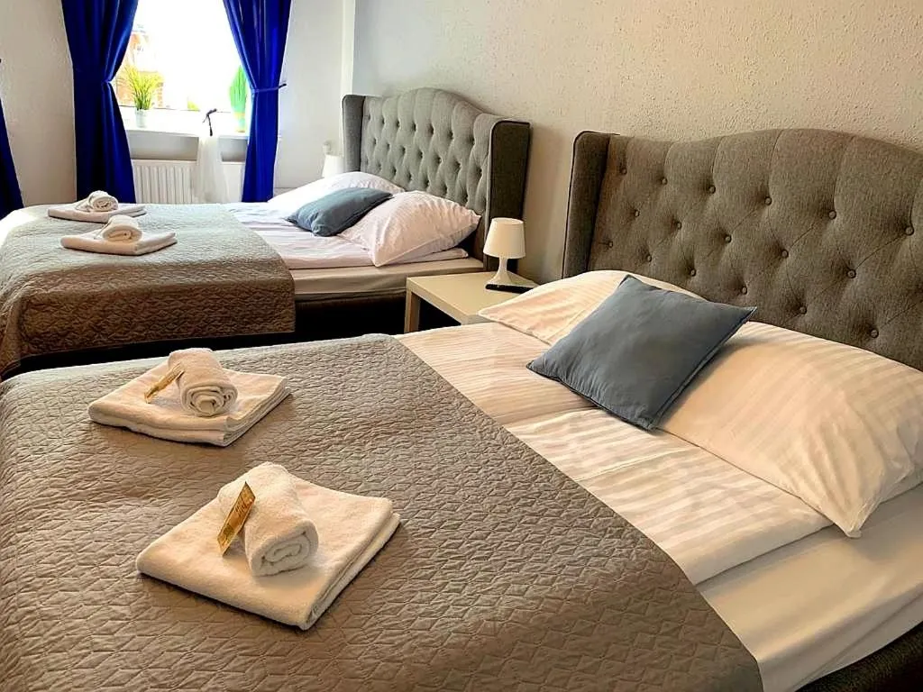 Photo of the whole room, Bed in Great Polonia Świdnica City Center