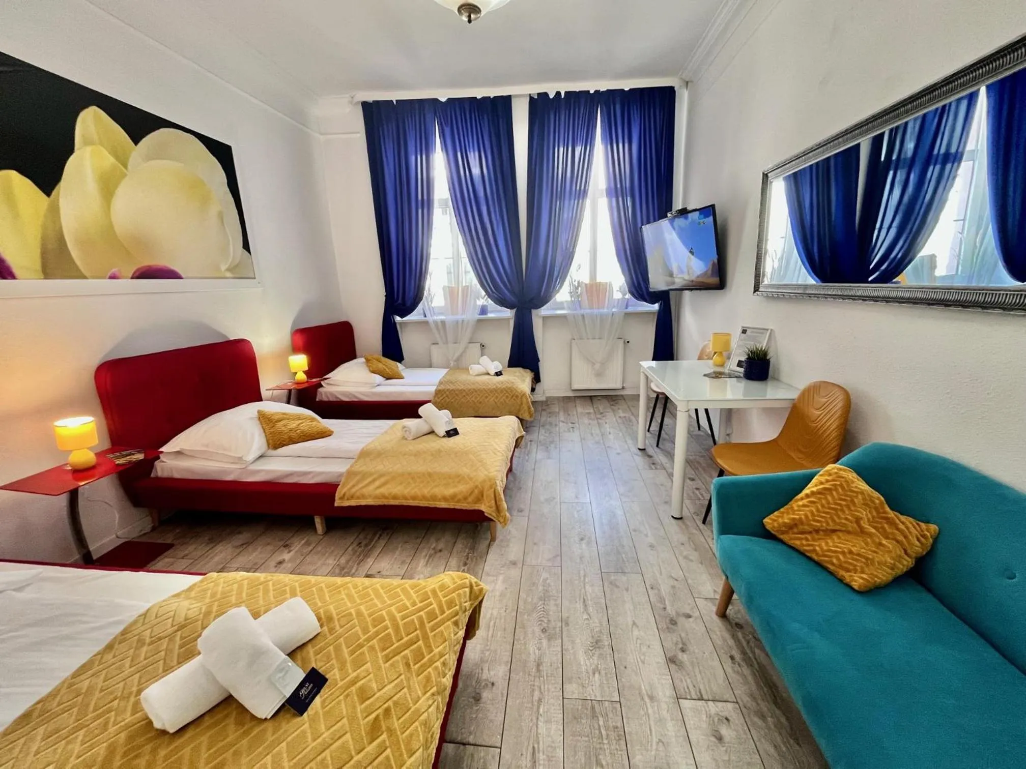 Photo of the whole room, Bed in Great Polonia Świdnica City Center