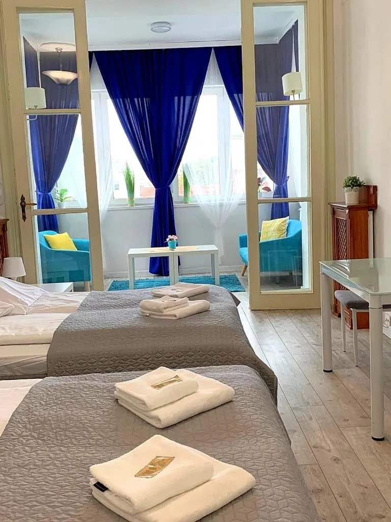 Photo of the whole room, Bed in Great Polonia Świdnica City Center