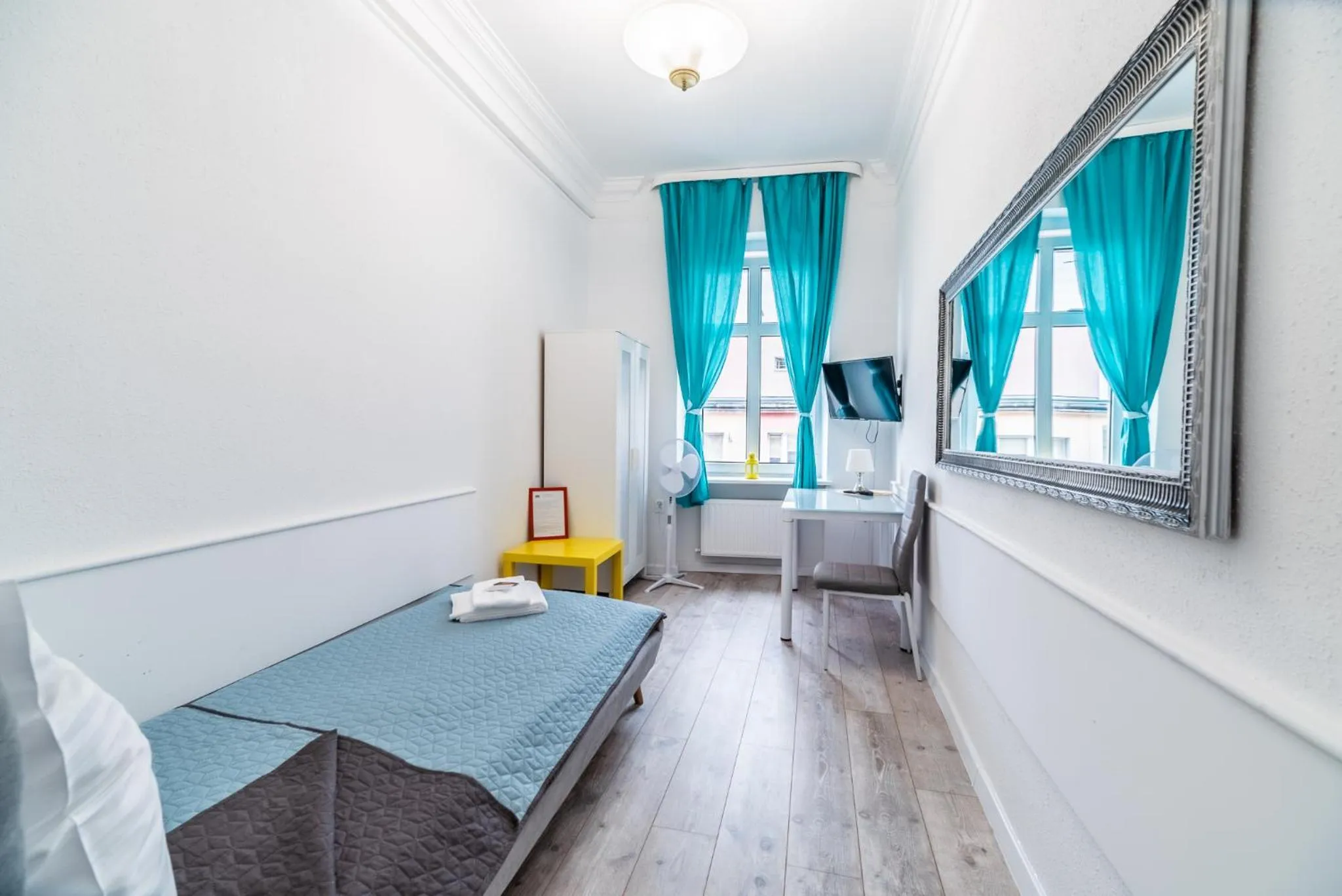 Photo of the whole room, Bed in Great Polonia Świdnica City Center