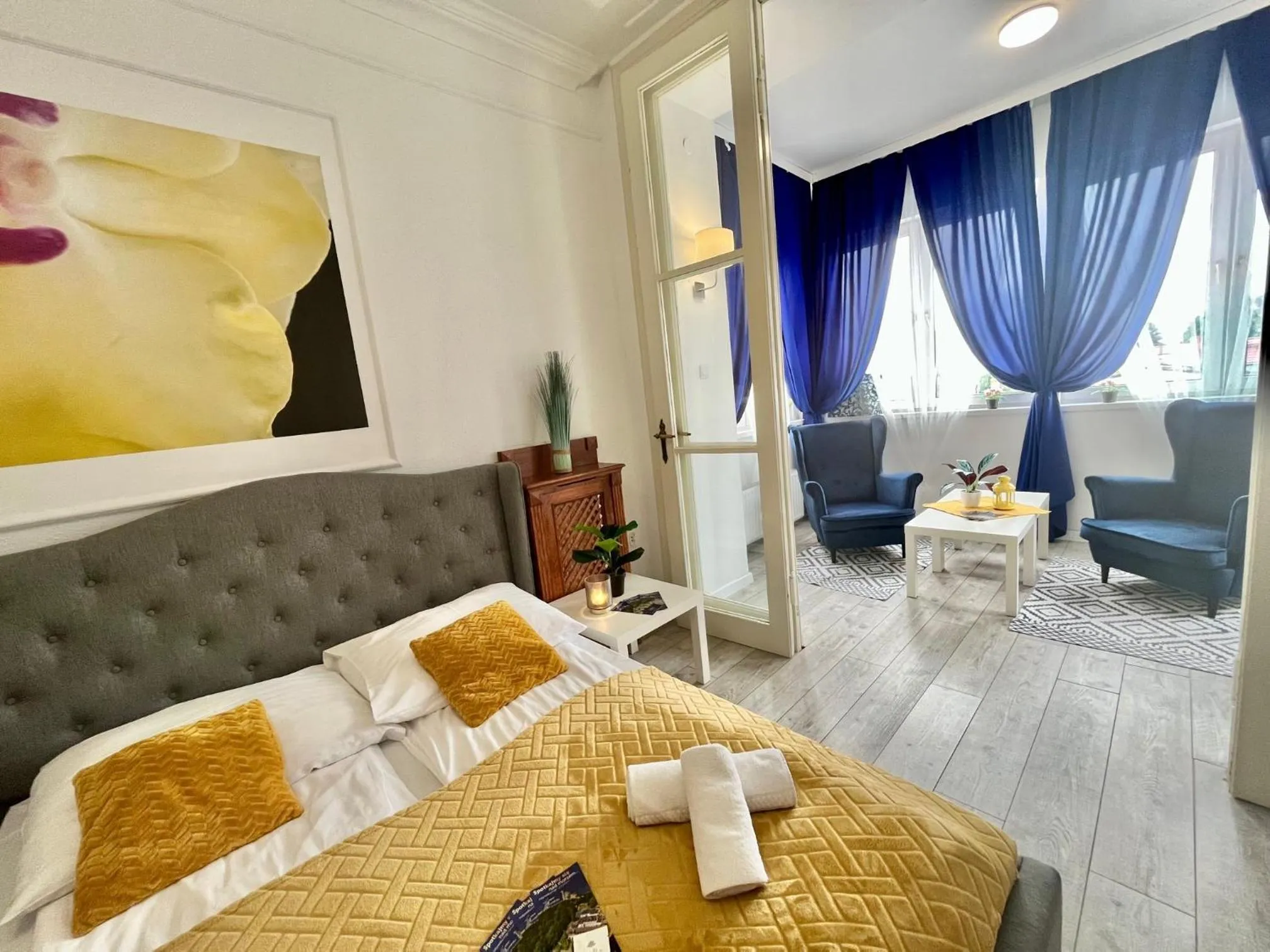 Photo of the whole room, Bed in Great Polonia Świdnica City Center