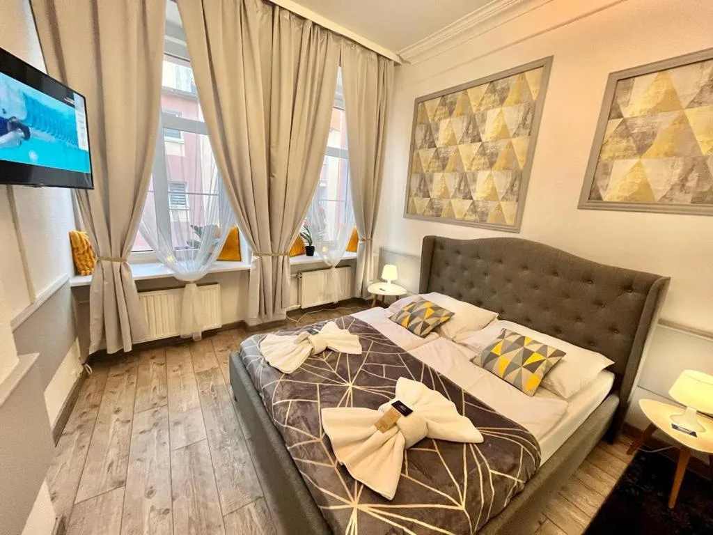 Photo of the whole room, Bed in Great Polonia Świdnica City Center