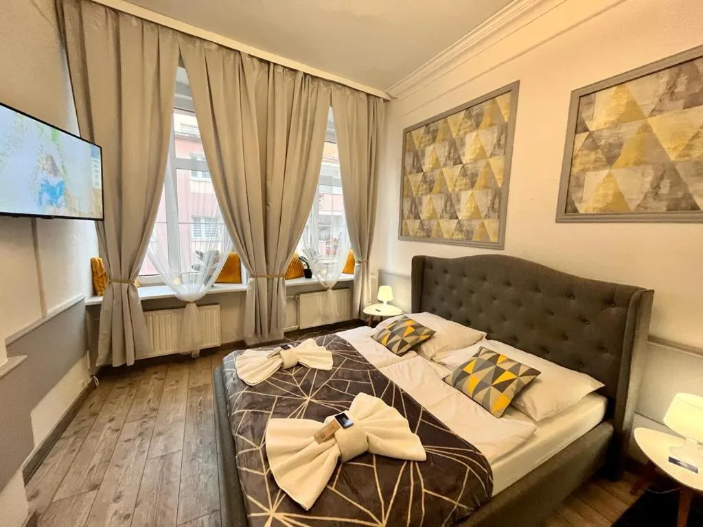 Photo of the whole room, Bed in Great Polonia Świdnica City Center