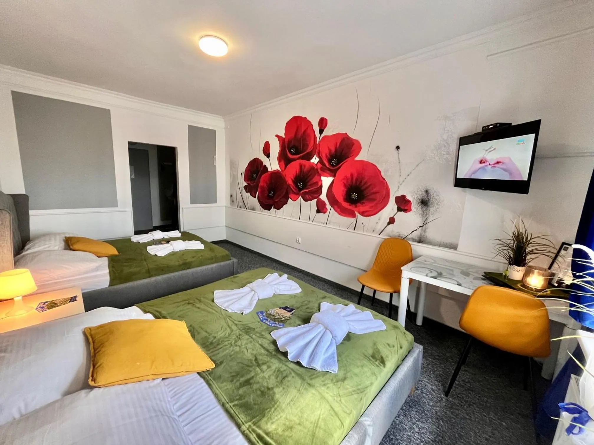 Photo of the whole room, Bed in Great Polonia Świdnica City Center