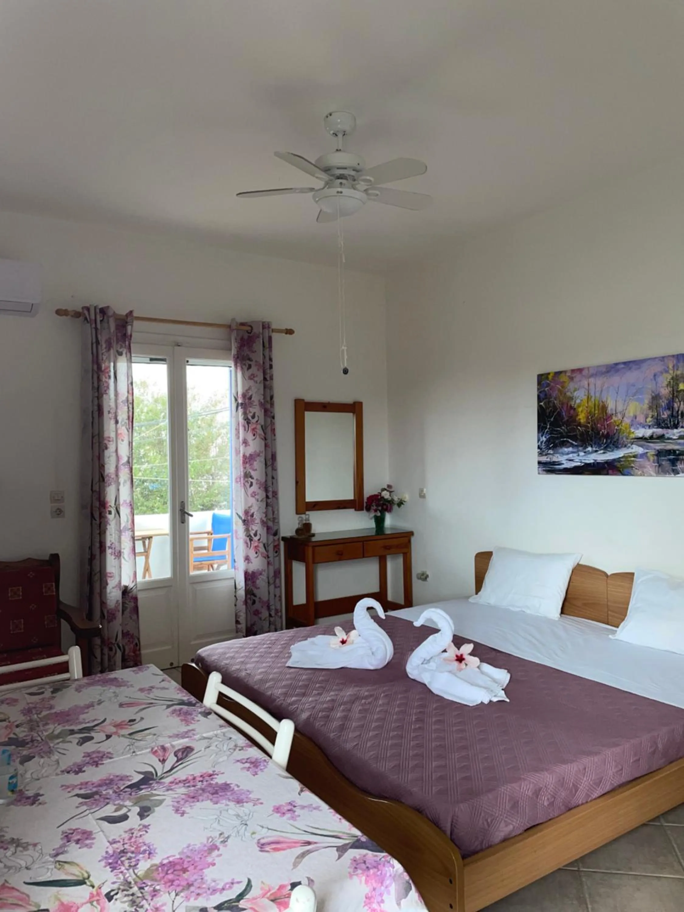 Bed in Villa Gelly's Studios