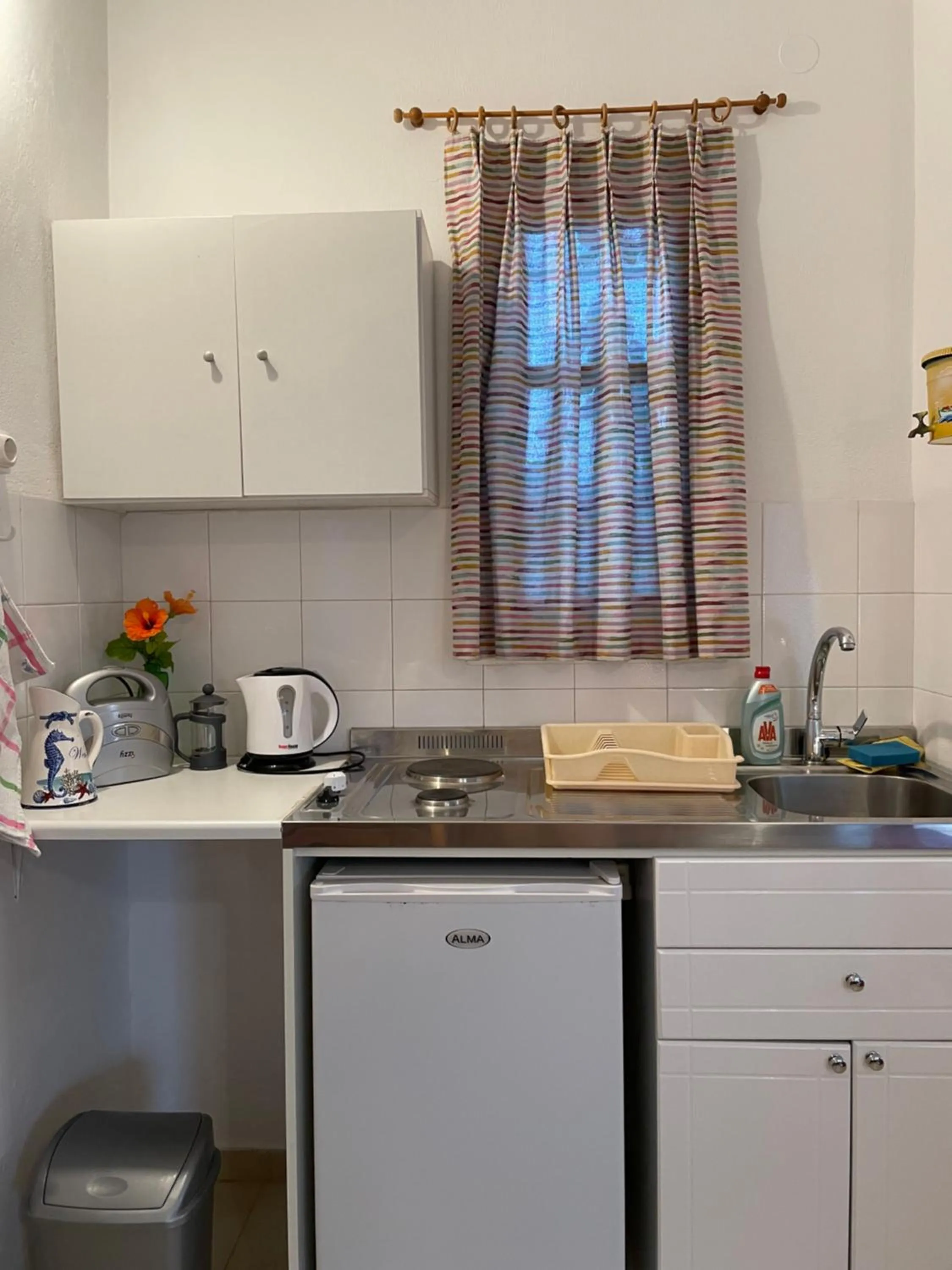 Toilet in Villa Gelly's Studios