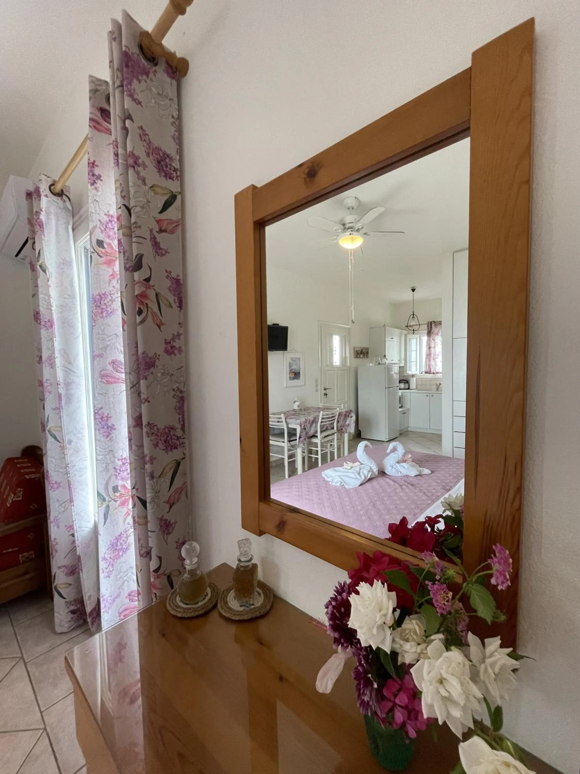 Bed in Villa Gelly's Studios