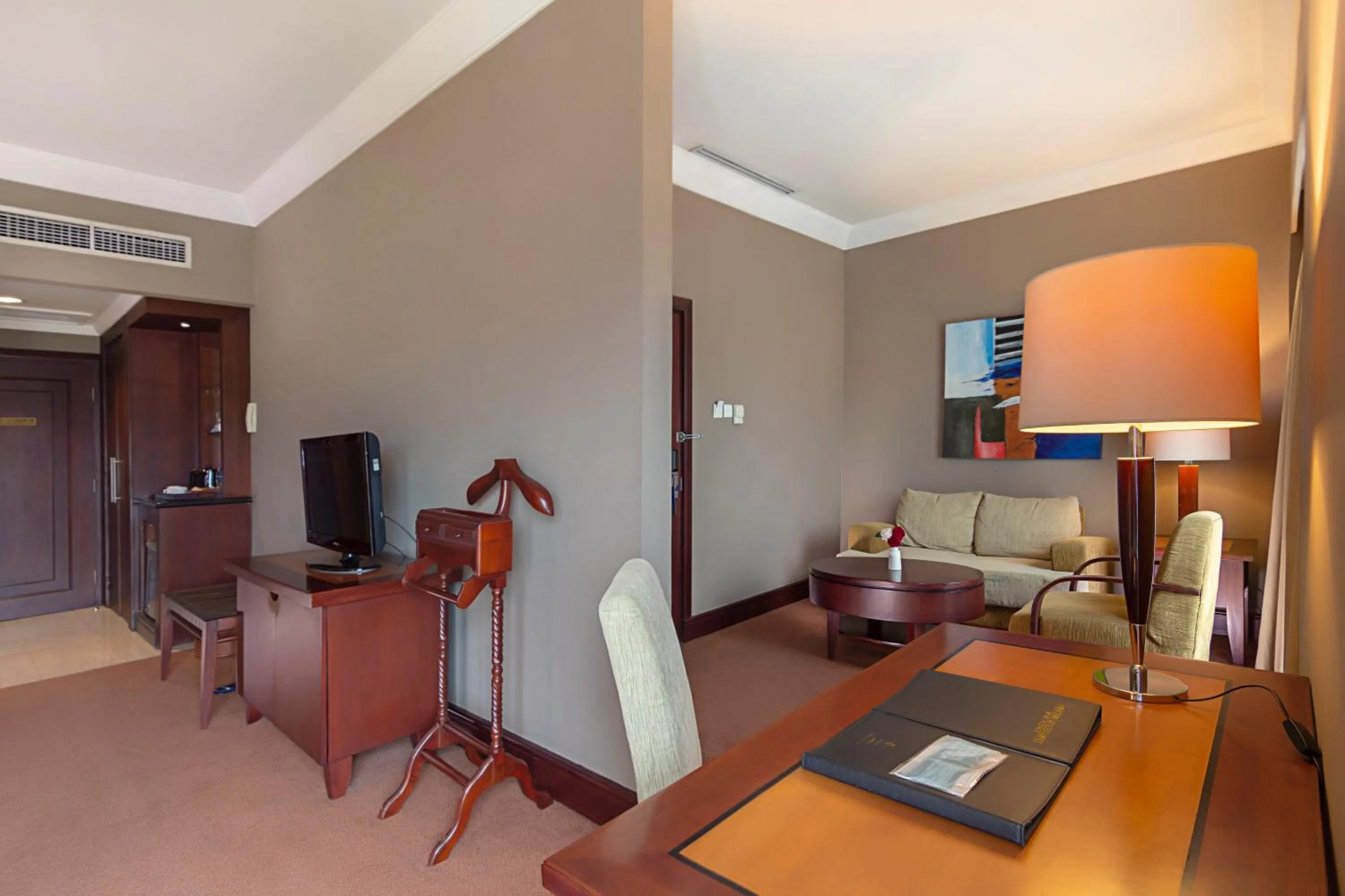 Bed in Blue Sky Hotel Balikpapan