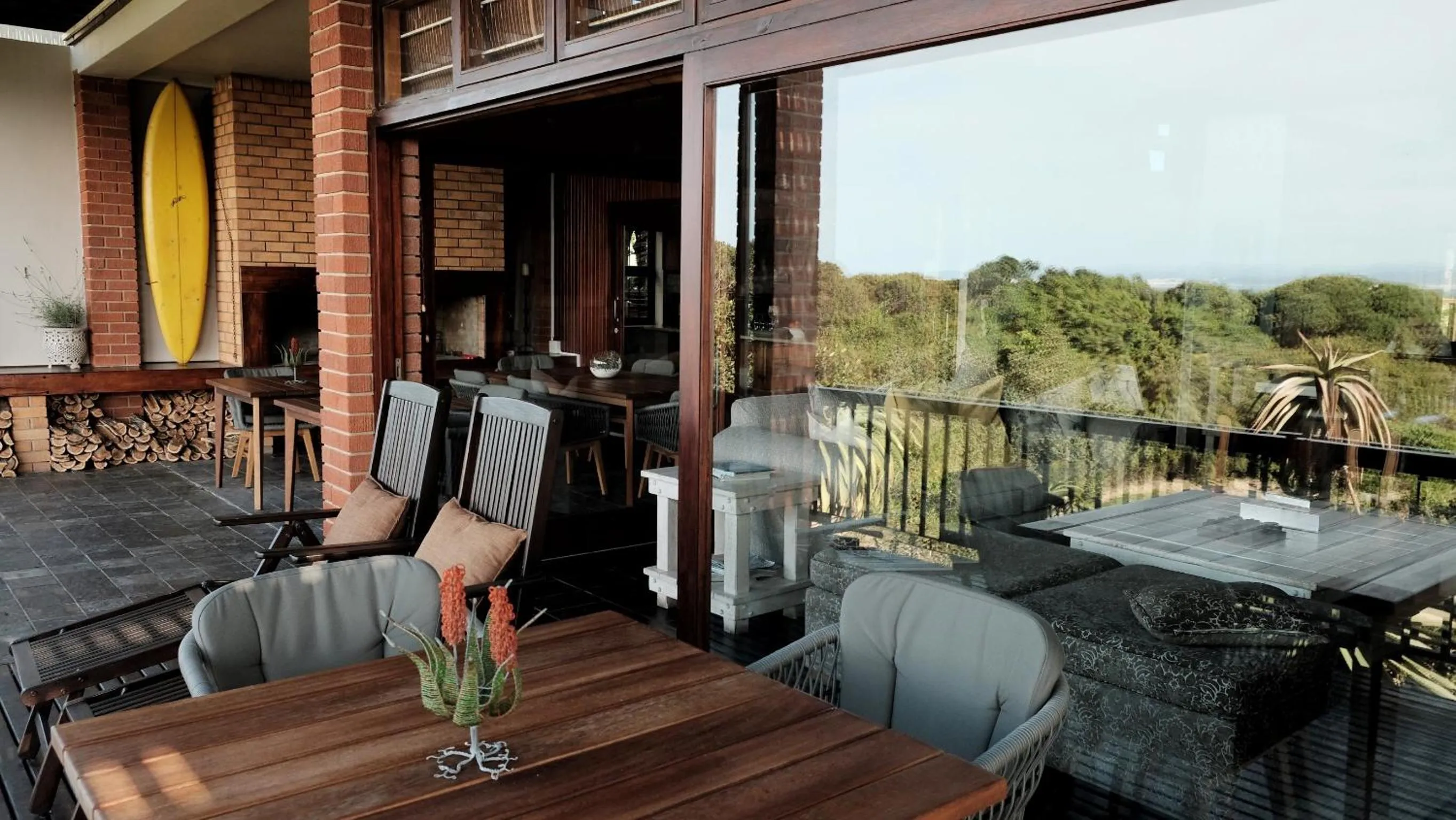 Patio in Shaloha Guesthouse on Supertubes