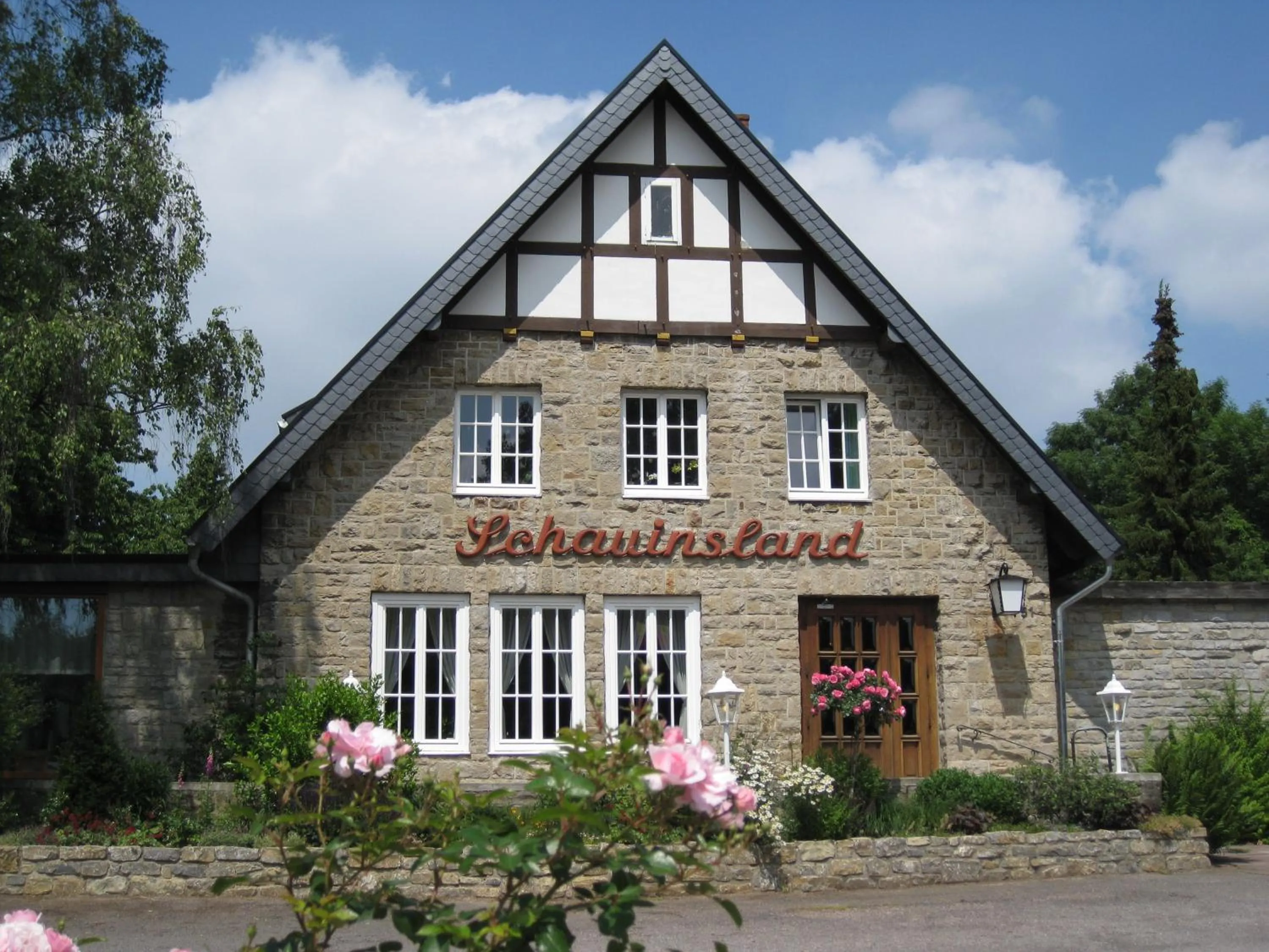 Facade/entrance in Hotel-Café "Schauinsland"