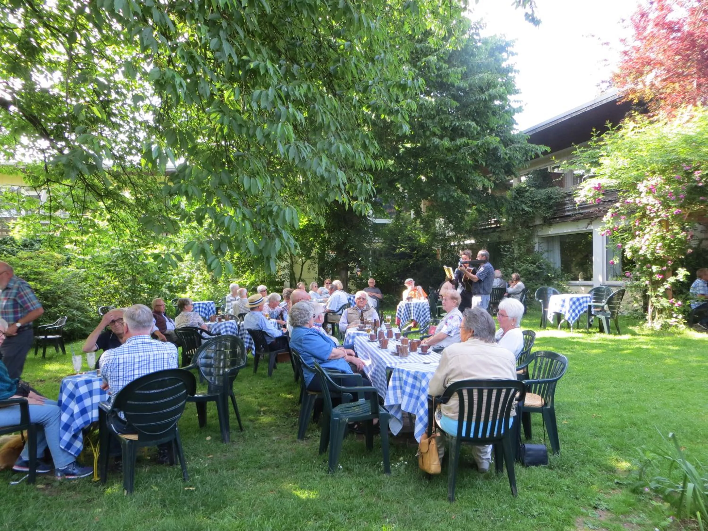 Garden in Hotel-Café "Schauinsland"