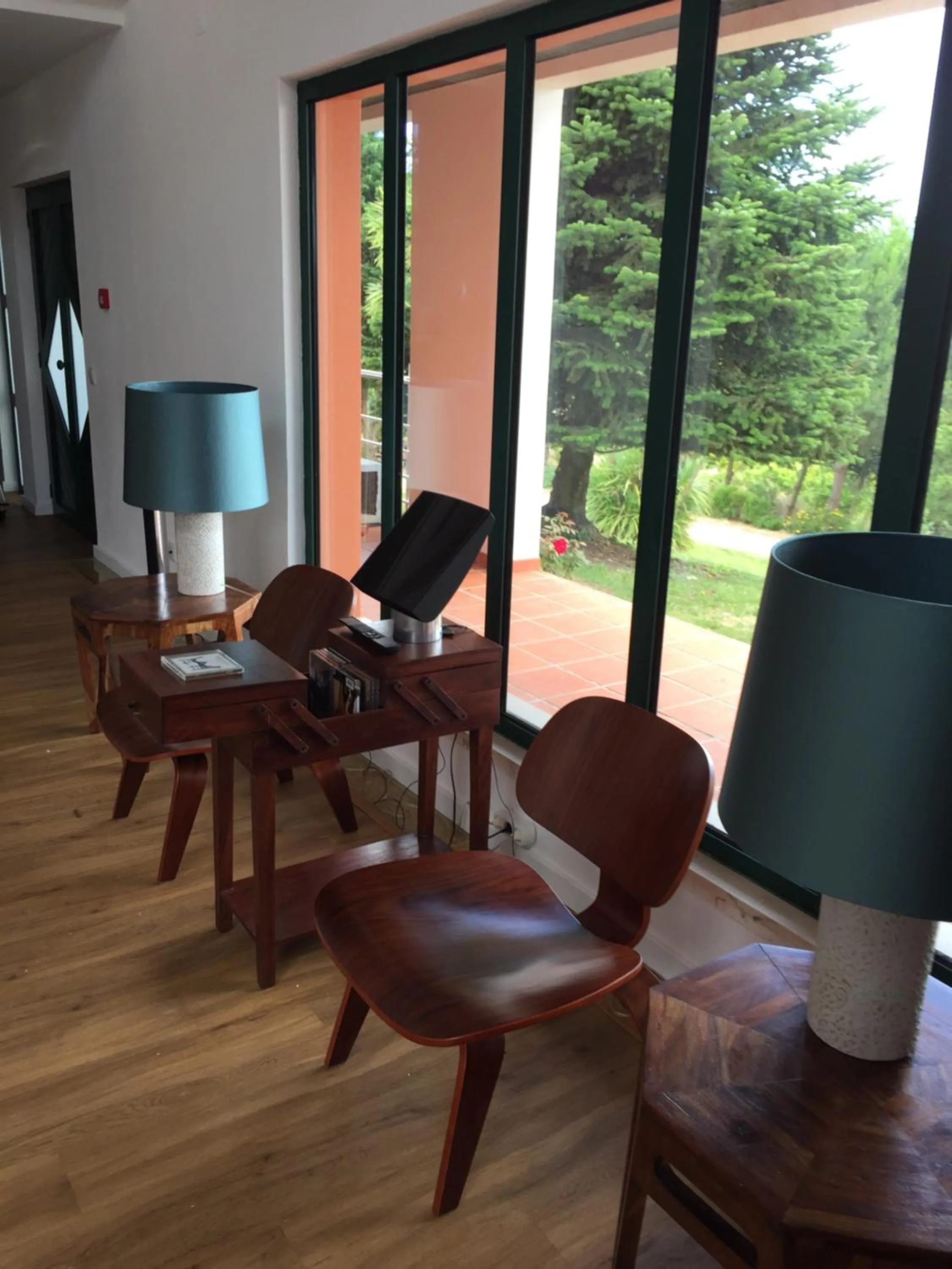 Communal lounge/ TV room in Sintra Rural Home - Cerrado da Serra