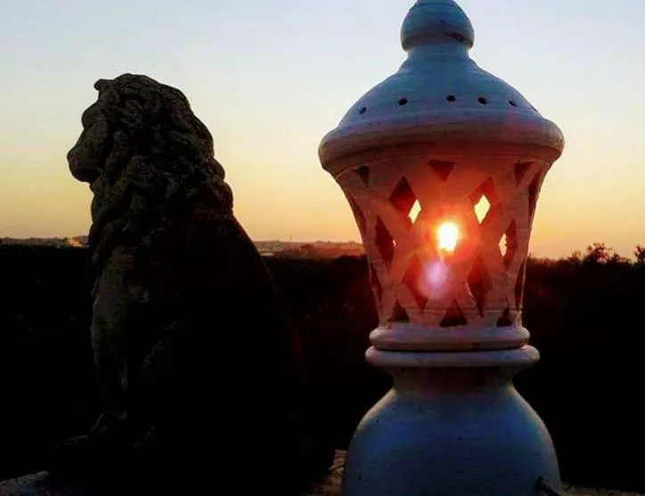 Decorative detail in Casale Terra Sole B&B