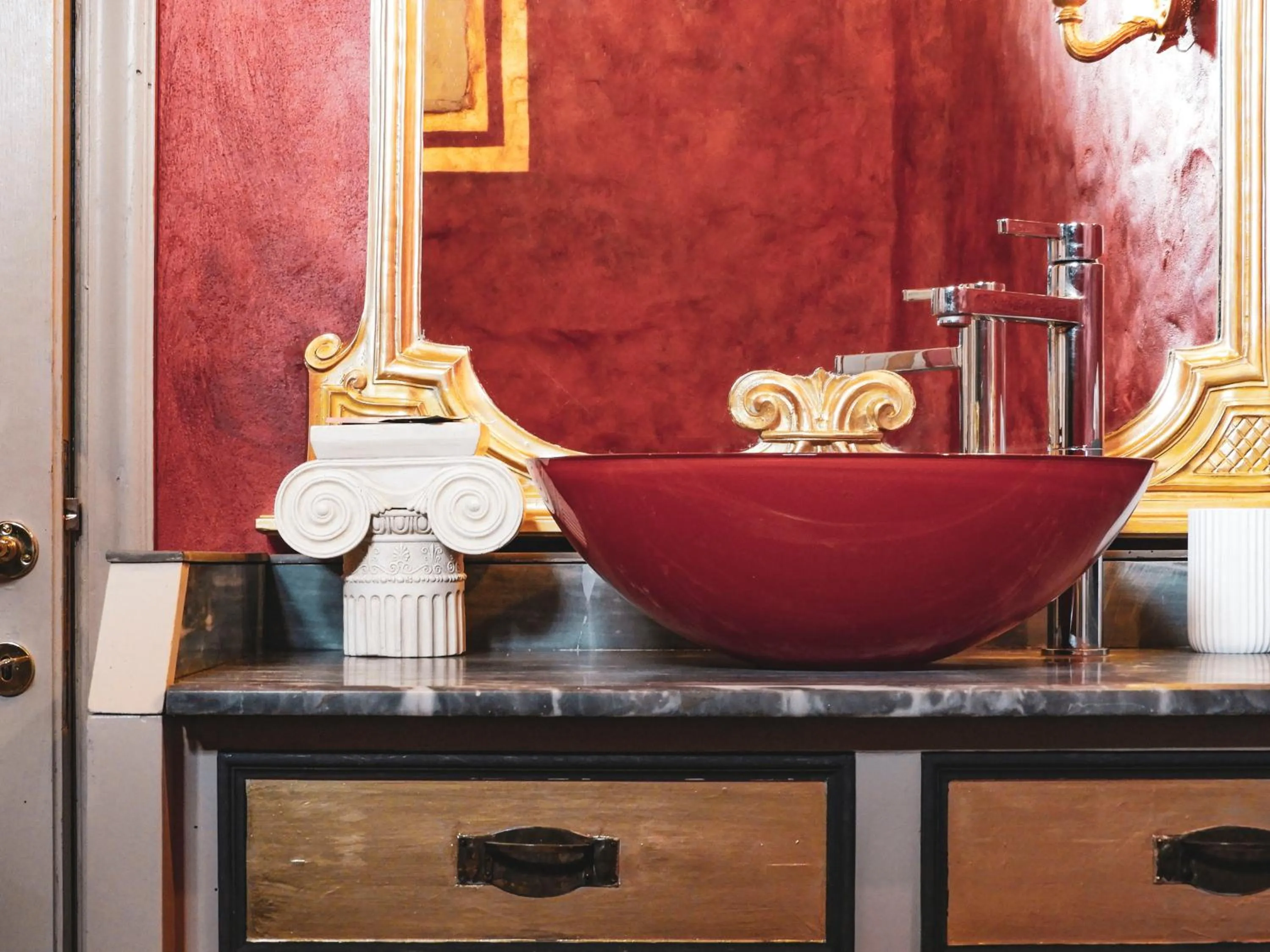 Bathroom in Tenuta Cortedomina